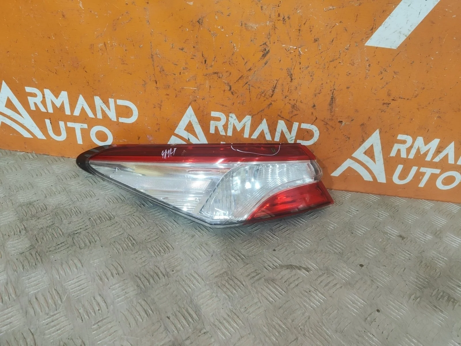 Фонарь внешний Toyota Camry 2017-нв 8156133660 8 XV70, левый