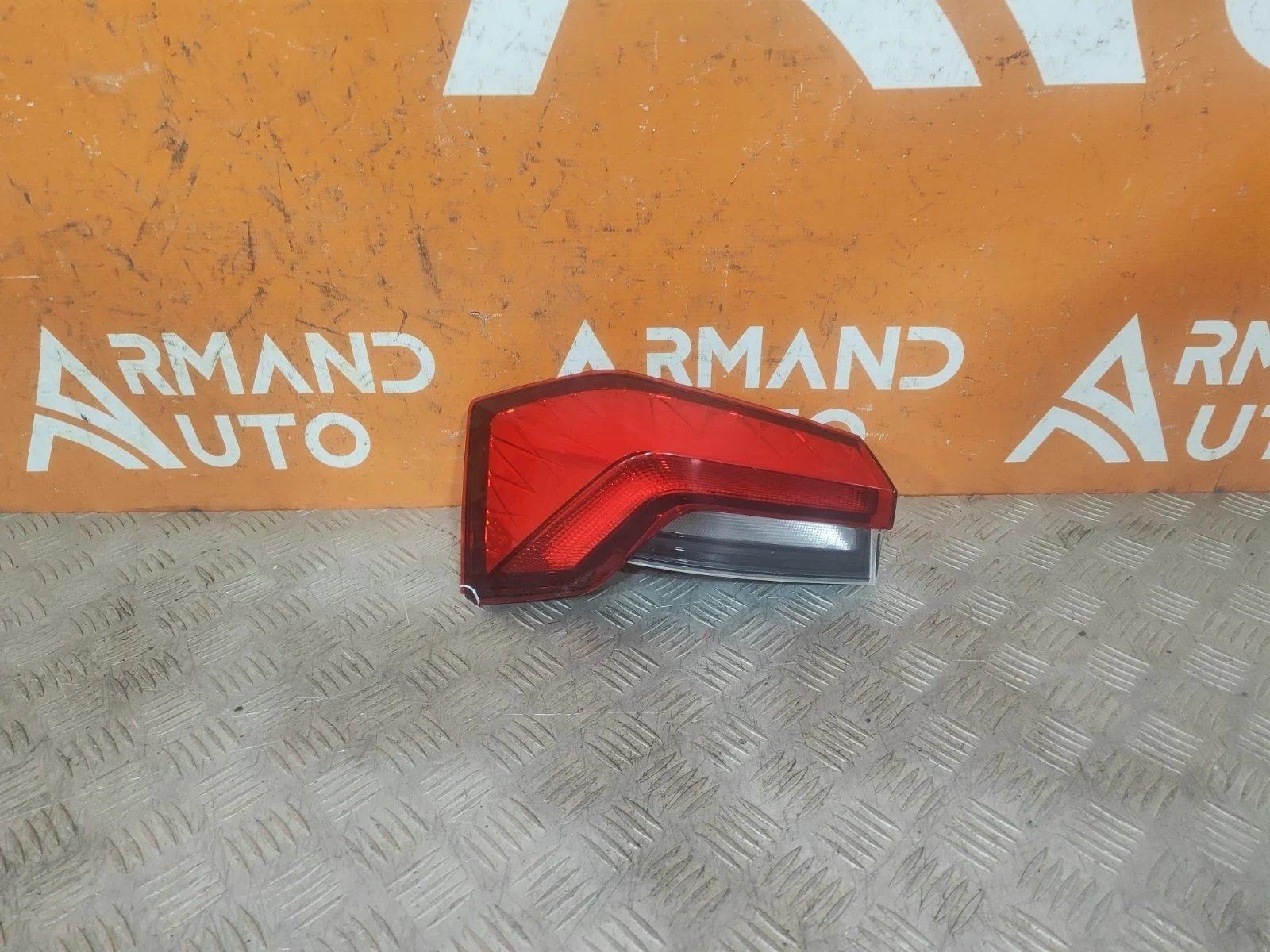 Фонарь внешний Skoda Rapid 2020-2023 60U945207A 2, левый