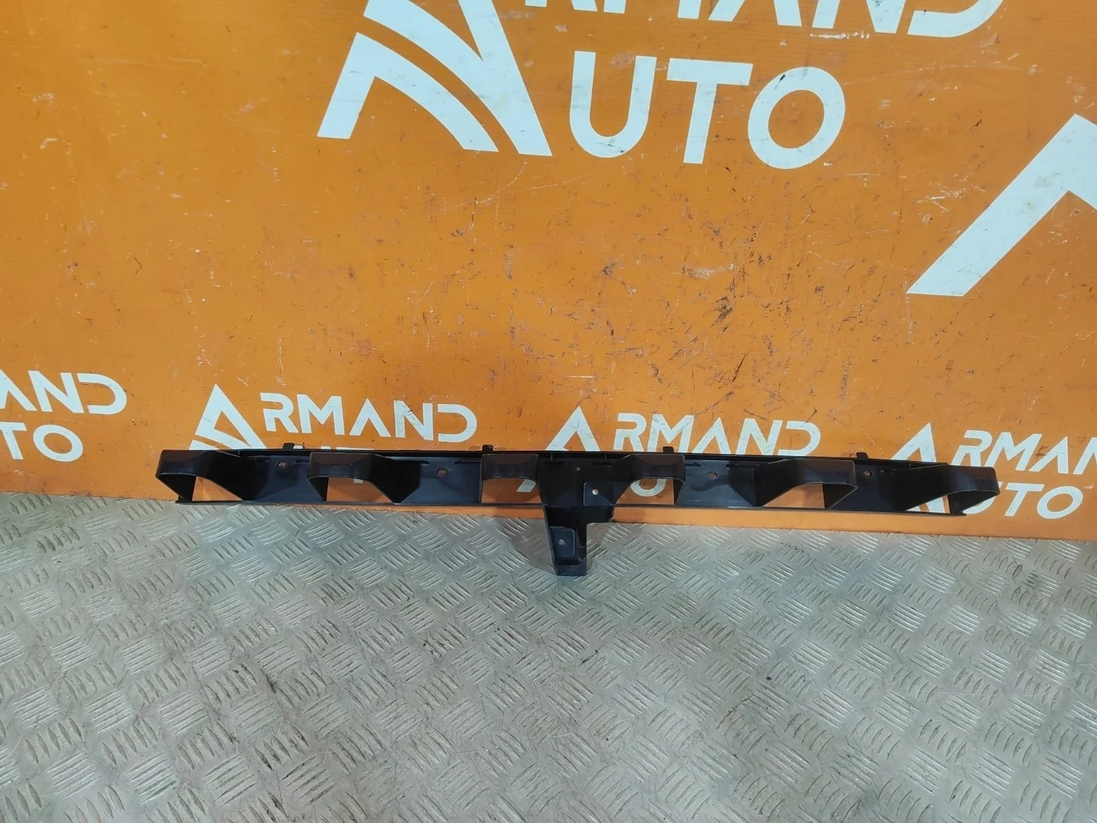 Абсорбер бампера Ford Focus 2011-2019 1748862 3, задний