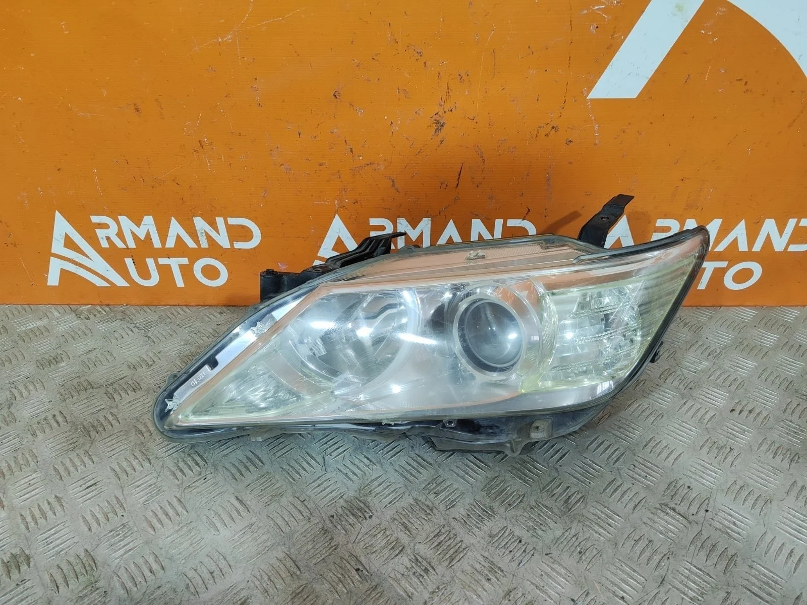 Фара Toyota Camry 2011-2014 8118533A50 7 XV50, левая