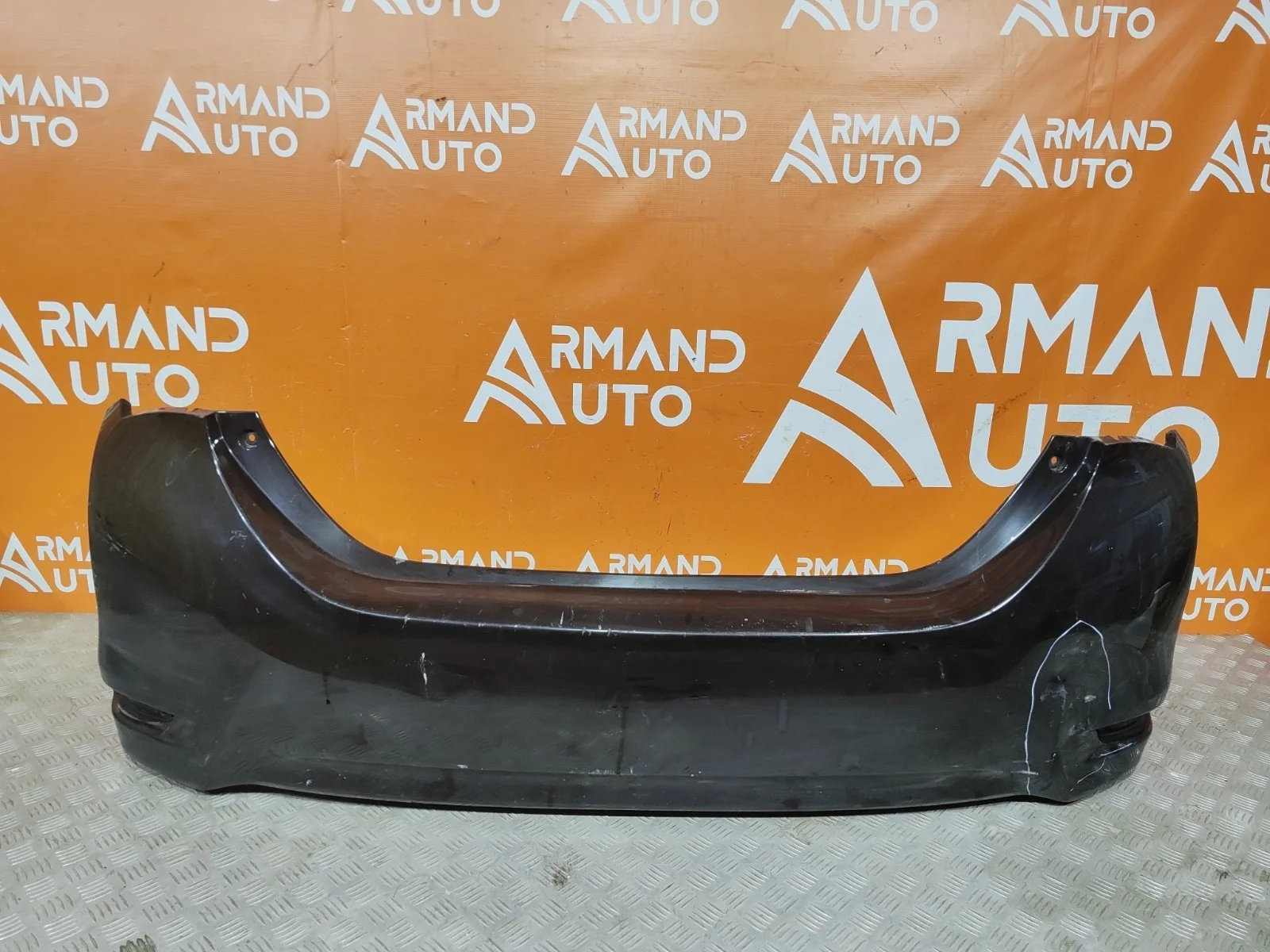 Бампер Toyota Corolla 2012-2019 5215902999 11 E160 E170 E180, задний