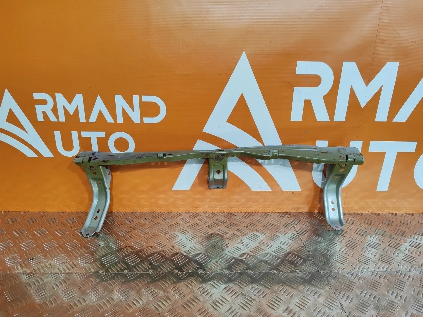 Усилитель бампера Mitsubishi Pajero Sport 2015-2021 6410D102 3, задний