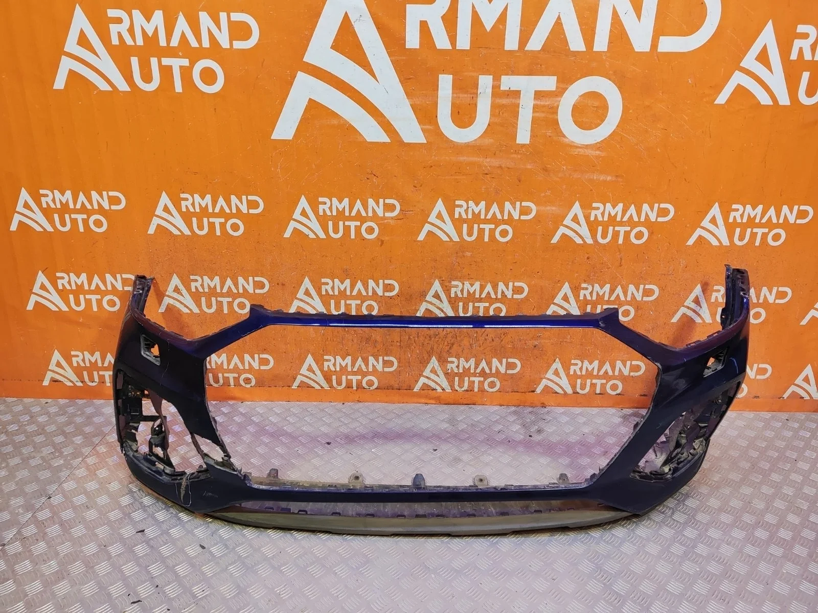 Бампер Audi Q5 2020-нв 80A807065GRU 2 FY, передний