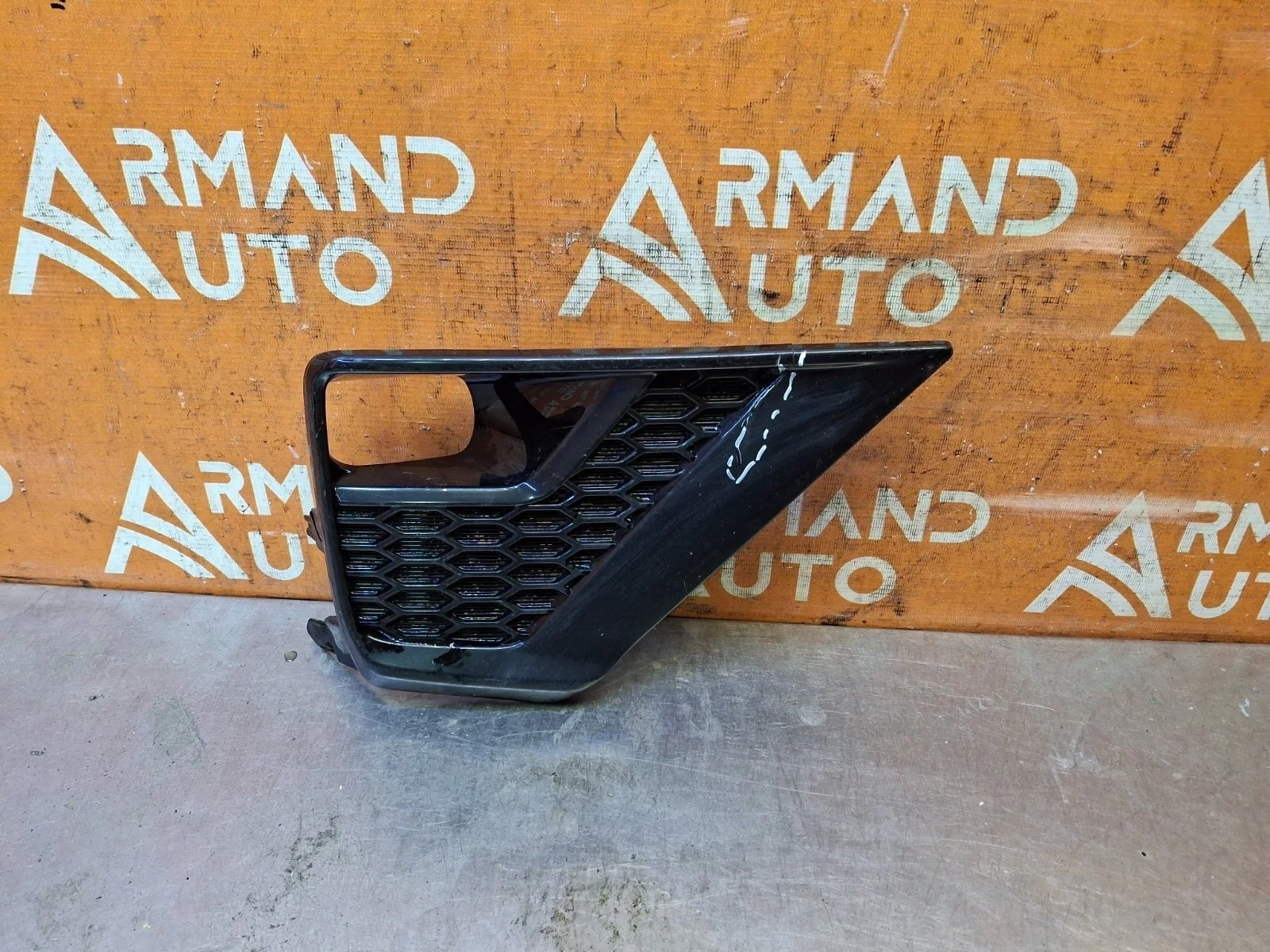 Окантовка птф Toyota Land Cruiser Prado 2020-2024 52030WQ010 150, правая