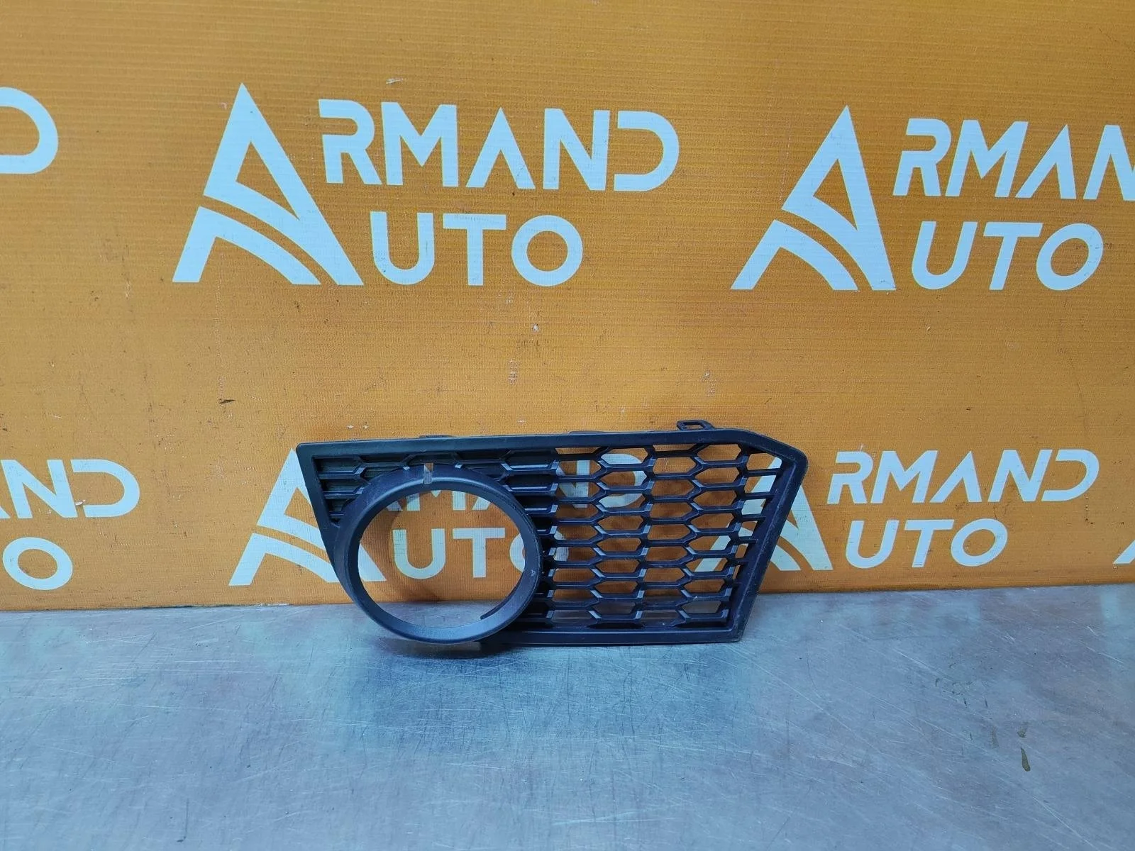 Окантовка птф BMW 5 series 2009-2013 51117906197 F10 F11, левая