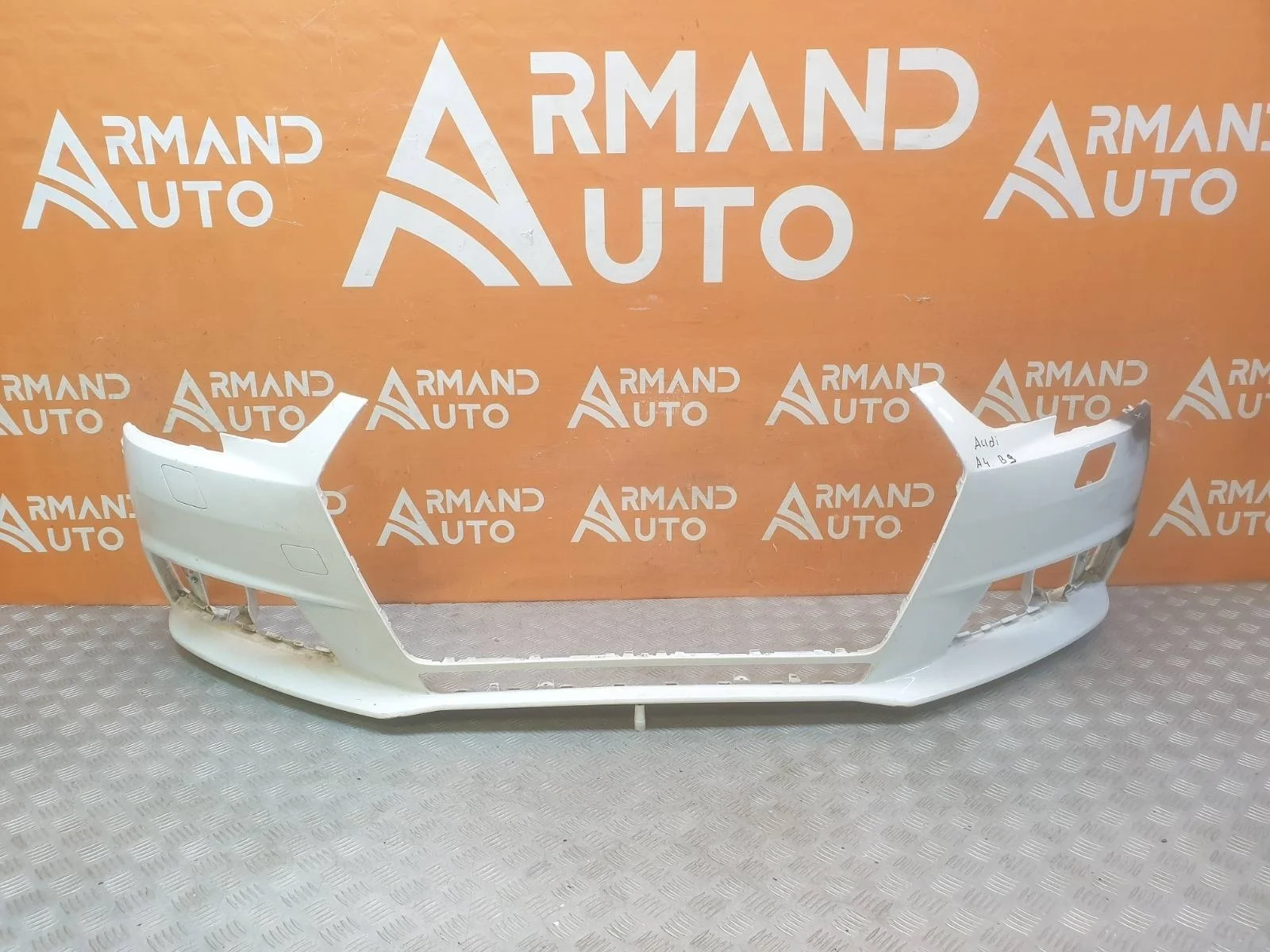 Бампер Audi A4 2015-2020 8W0807065DGRU 5 B9, передний