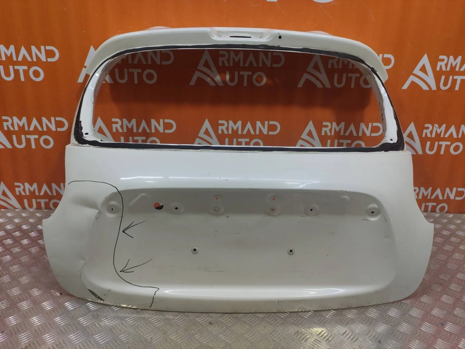Дверь багажника Nissan Juke 2010-2019 K01001KAMD 1 YF15