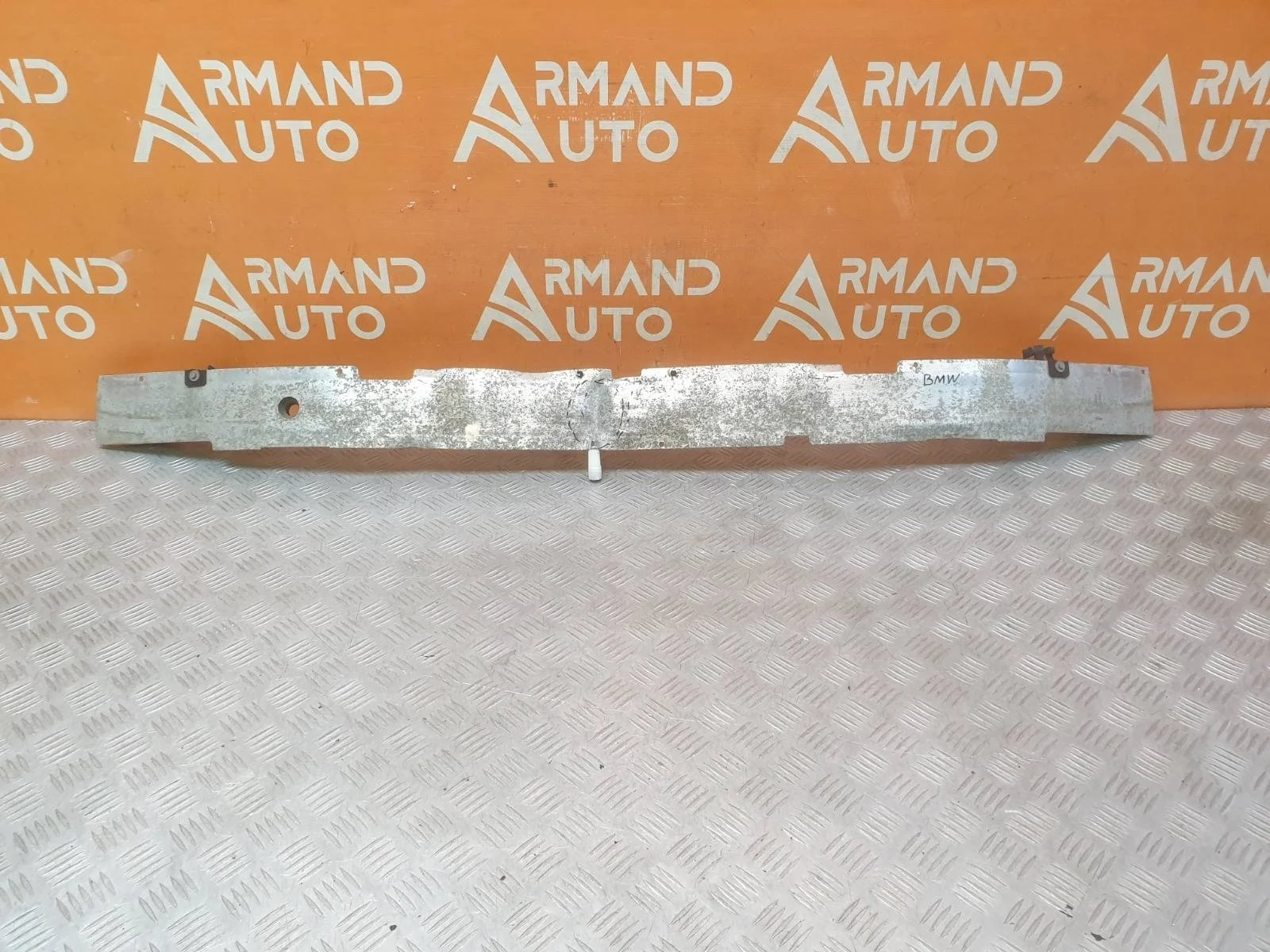 Усилитель бампера BMW 5 series 2009-2017 51117200705 F10 F11, передний