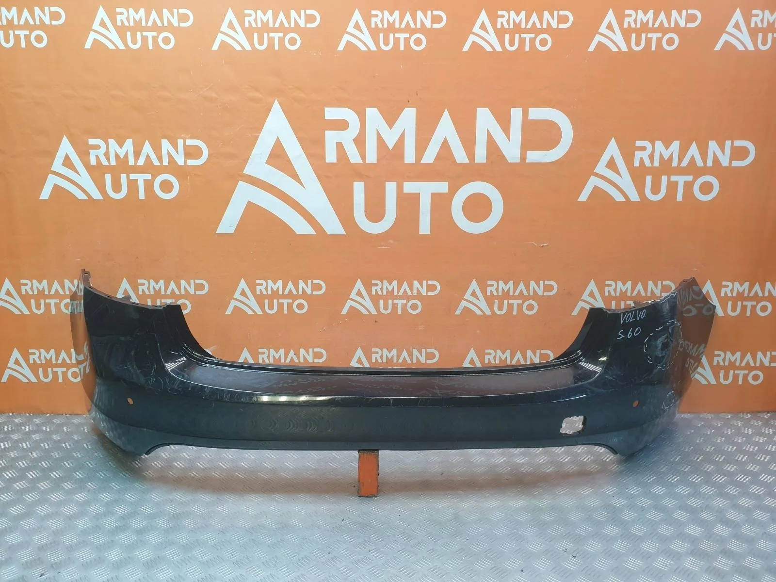 Бампер Volvo S60 2010-2018 39802573 2, задний