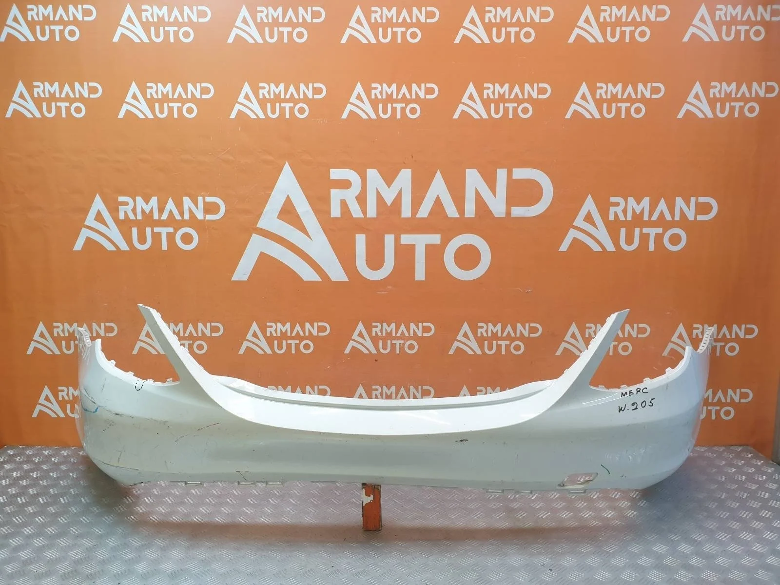 Бампер Mercedes C-Class 2014-2021 A2058800447 W205, задний