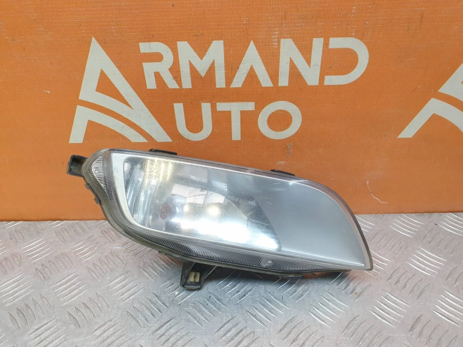 ПТФ Hyundai H1 / Grand Starex 2007-2015 922024H000 2, правый