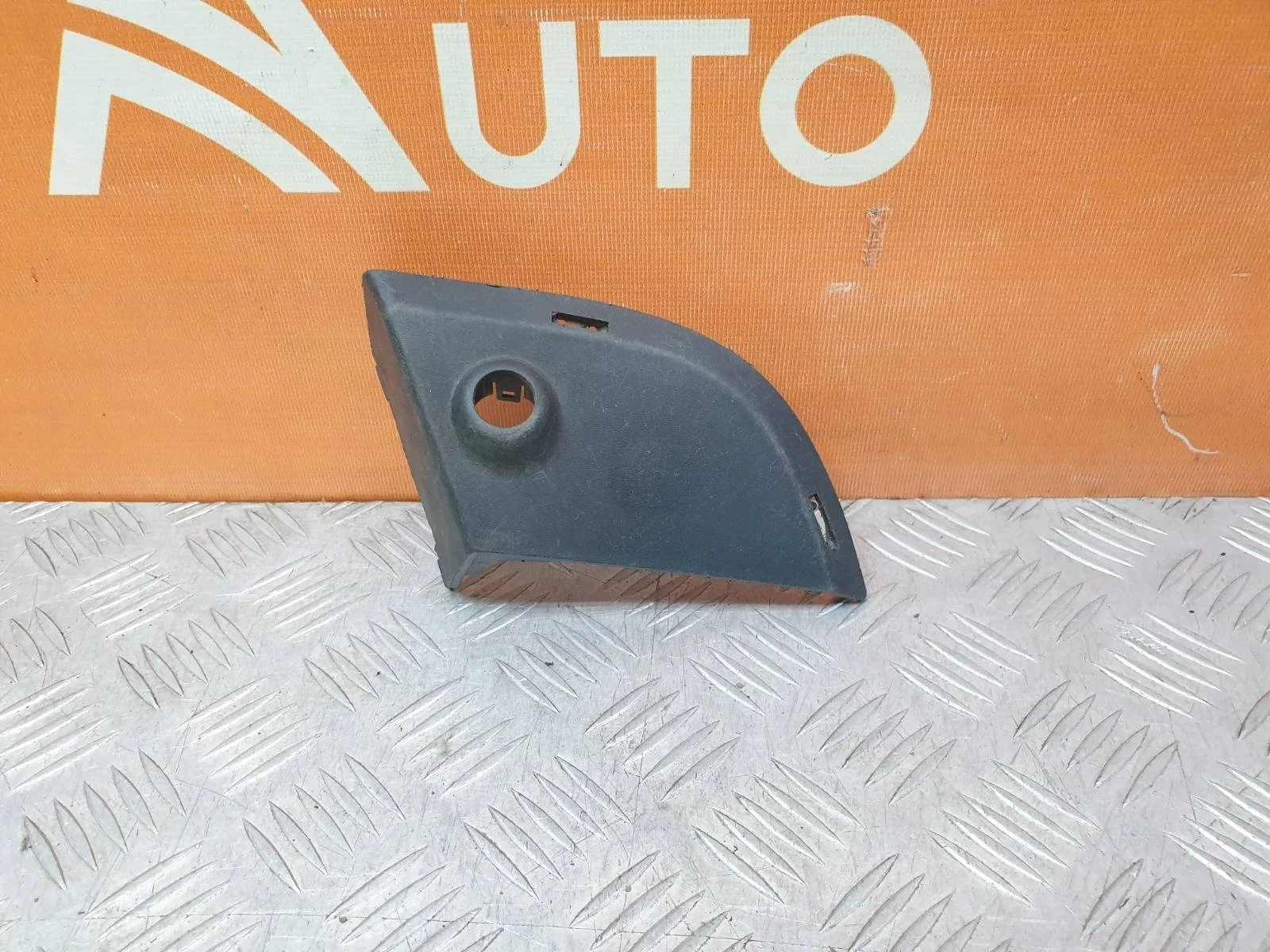 Накладка бампера Land Rover Range Rover Evoque 2015-2018 LR079538 1 L538, передняя левая
