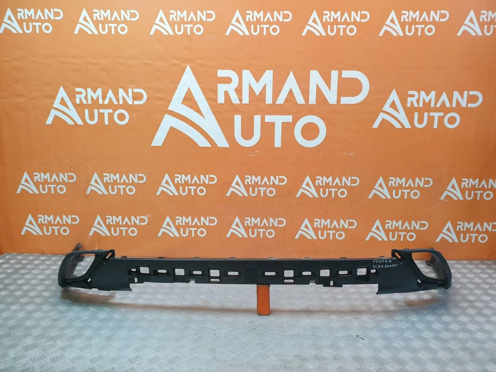 Юбка бампера Toyota Highlander 2019-нв 521690E110 4 U70, задняя