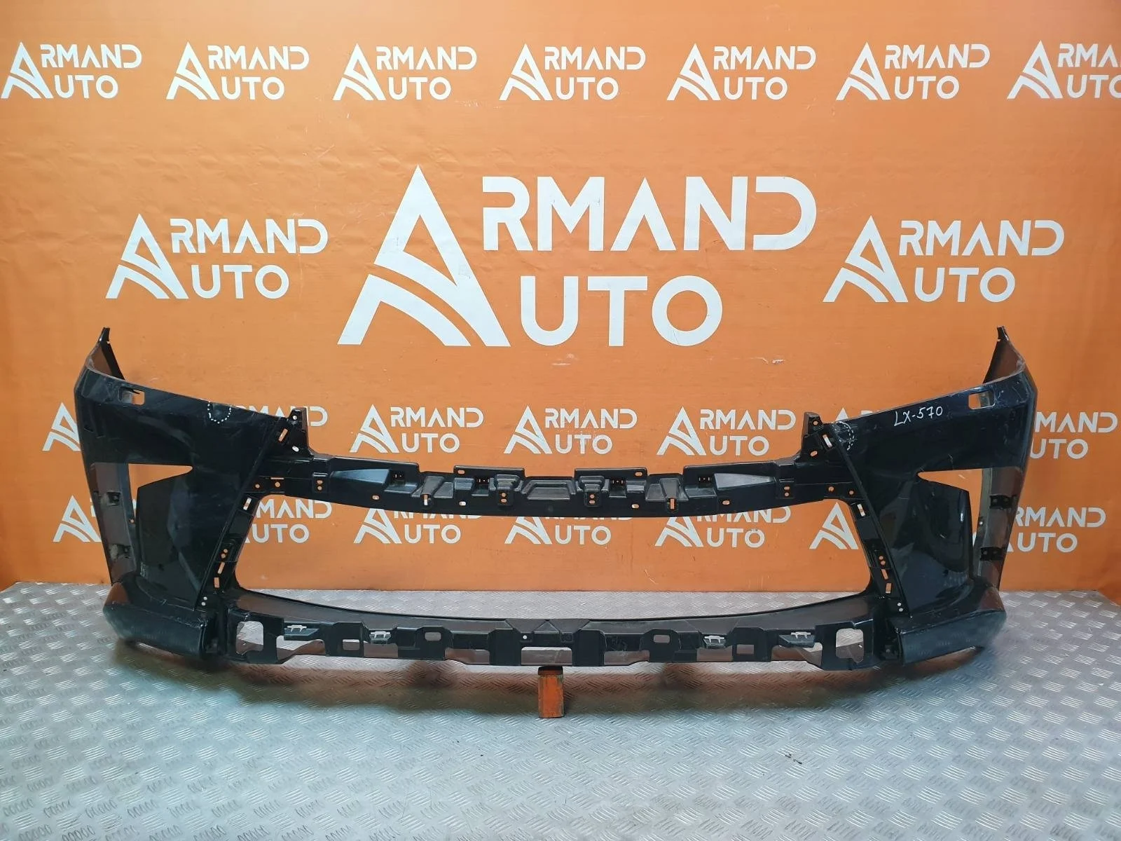 Бампер Lexus LX 2015-2023 521196B973 3 URJ200, передний