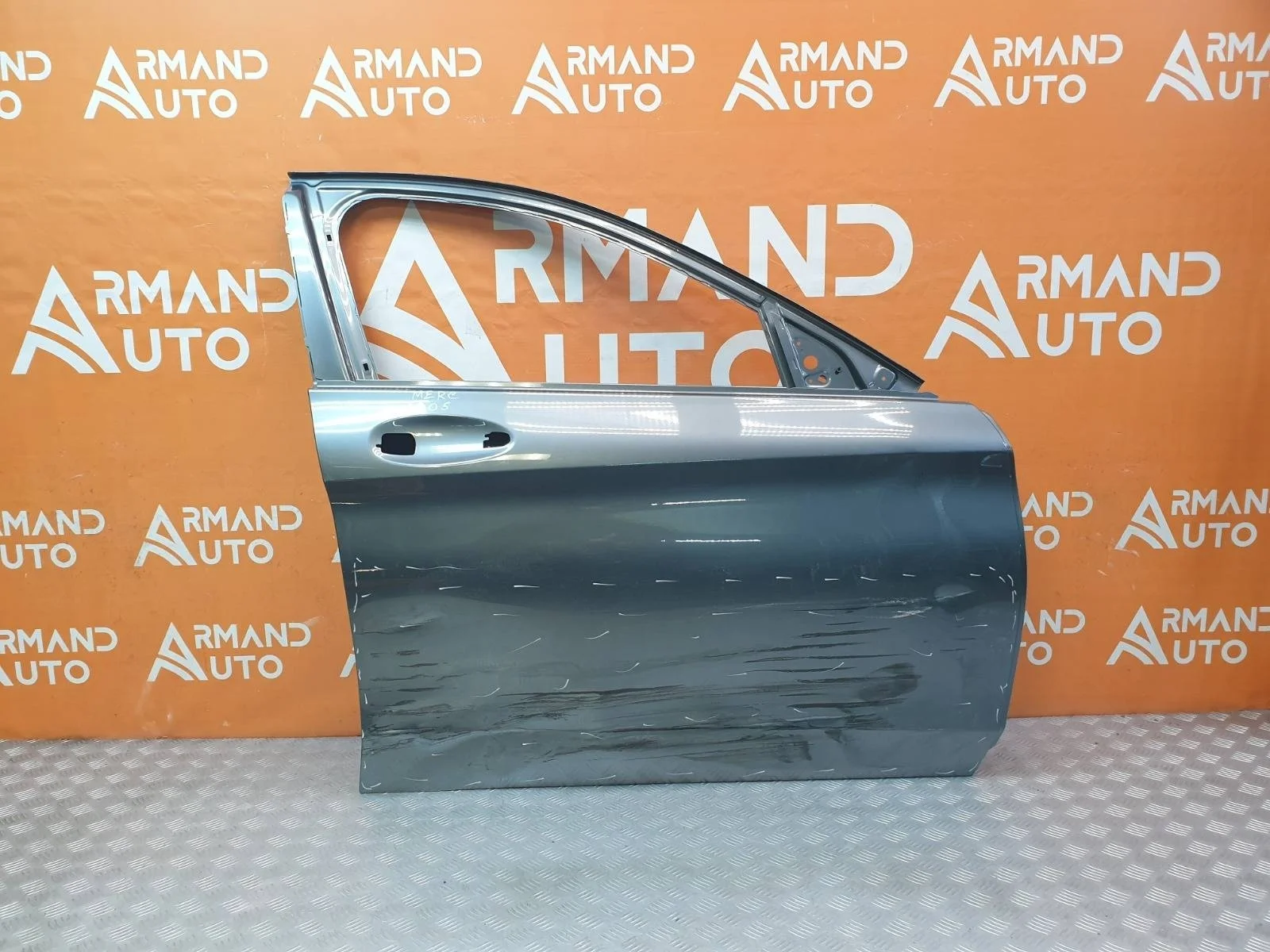 Дверь Mercedes C-Class 2014-2021 A2057200205 W205, передняя правая