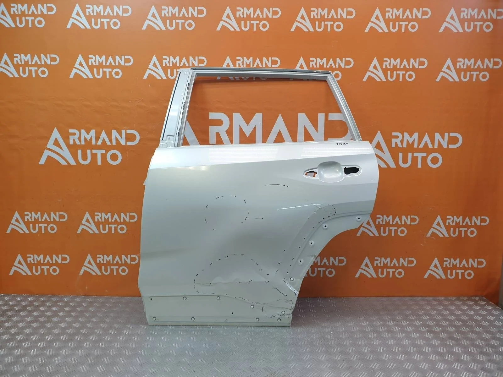 Дверь Toyota RAV4 2018-нв 670040R150 5 XA50, задняя левая