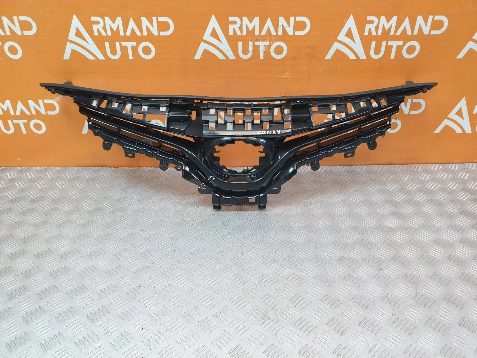 Решетка радиатора Toyota Camry 2017-2021 5310133540 8 XV70