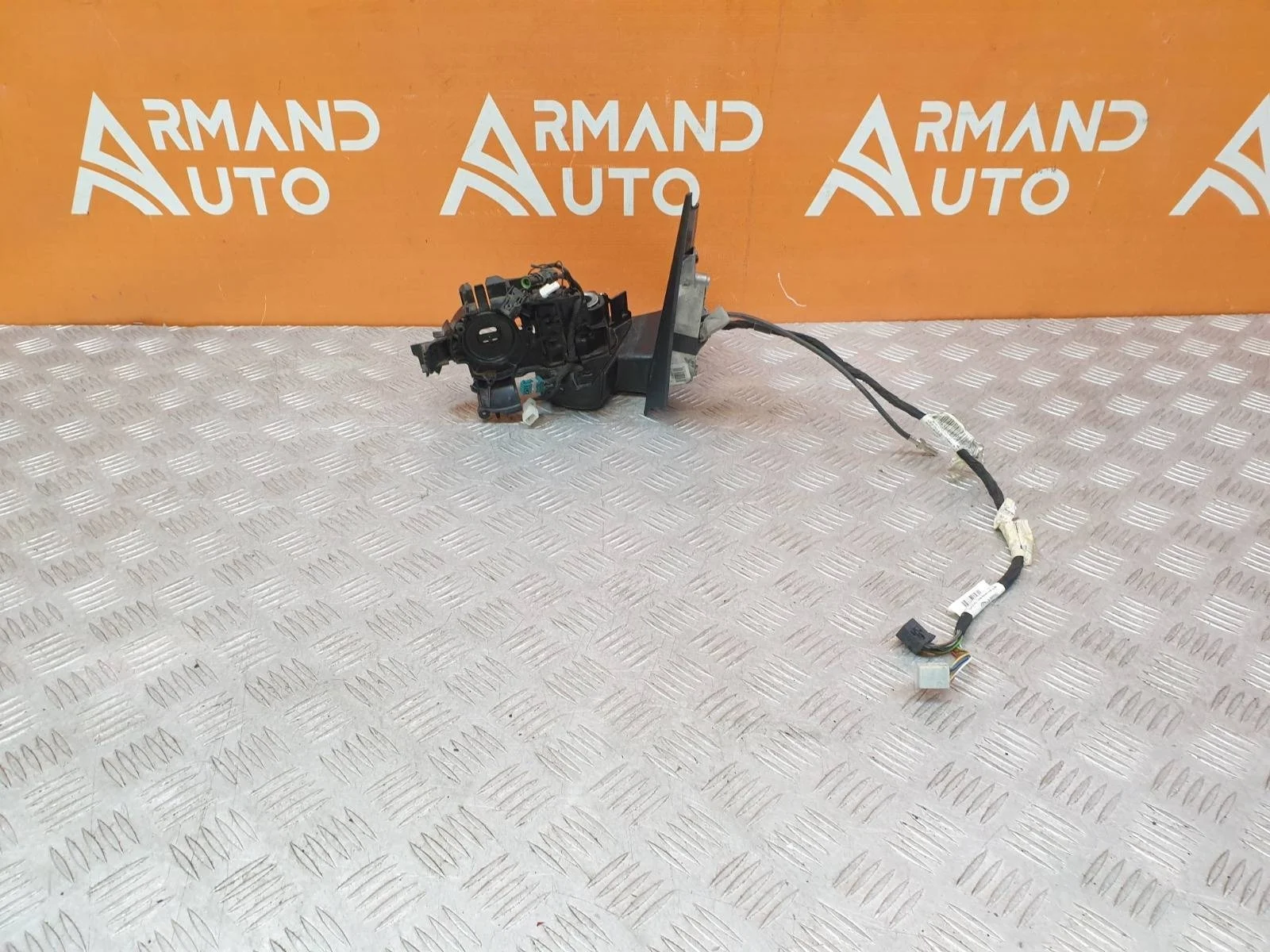 Зеркало Mercedes GL GLS-Class 2015-2019 A1668100593 X166, левое