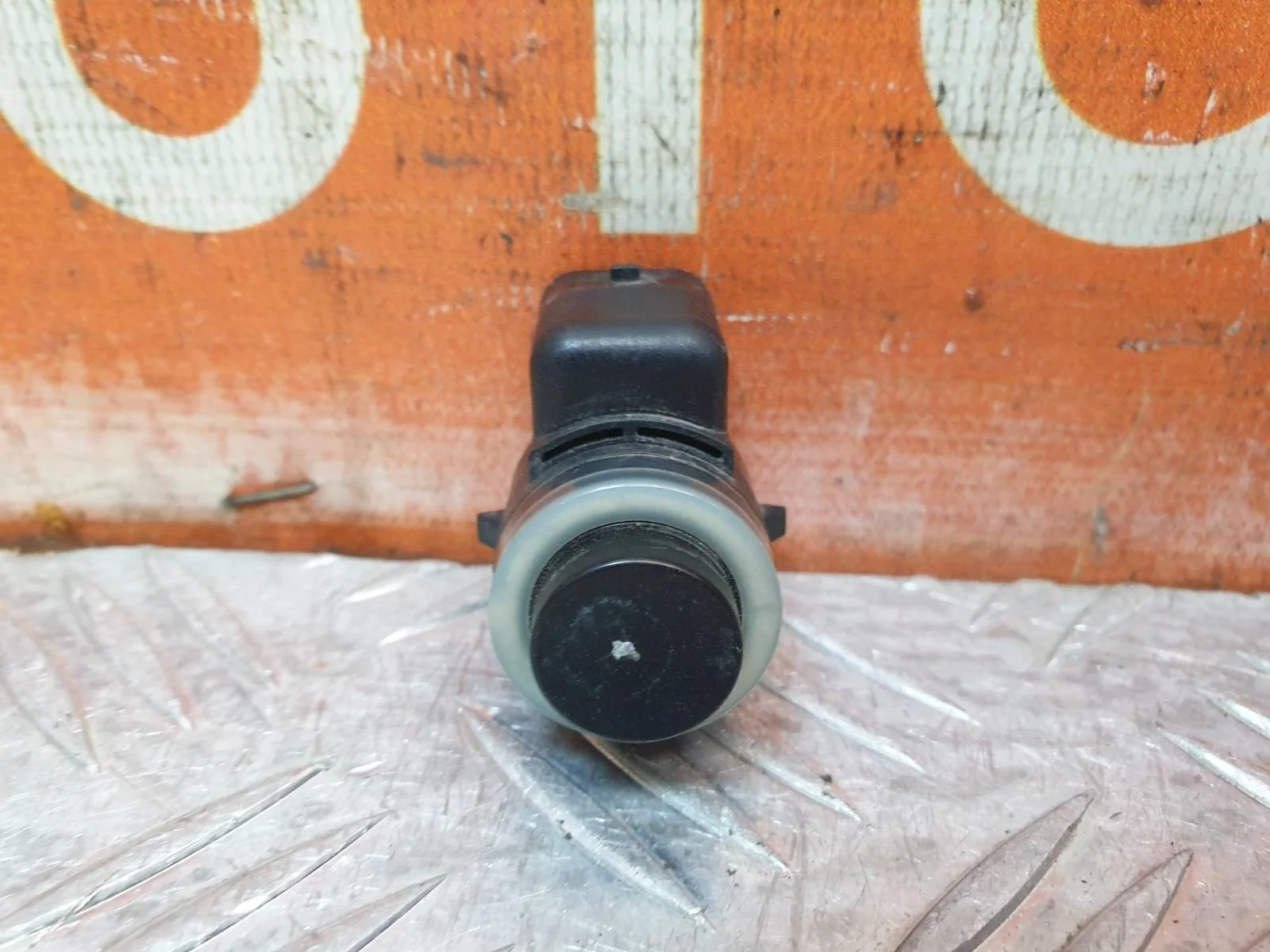 Датчик парктроника Audi A3 2012-2020 5Q0919275CGRU 3 8V, передний