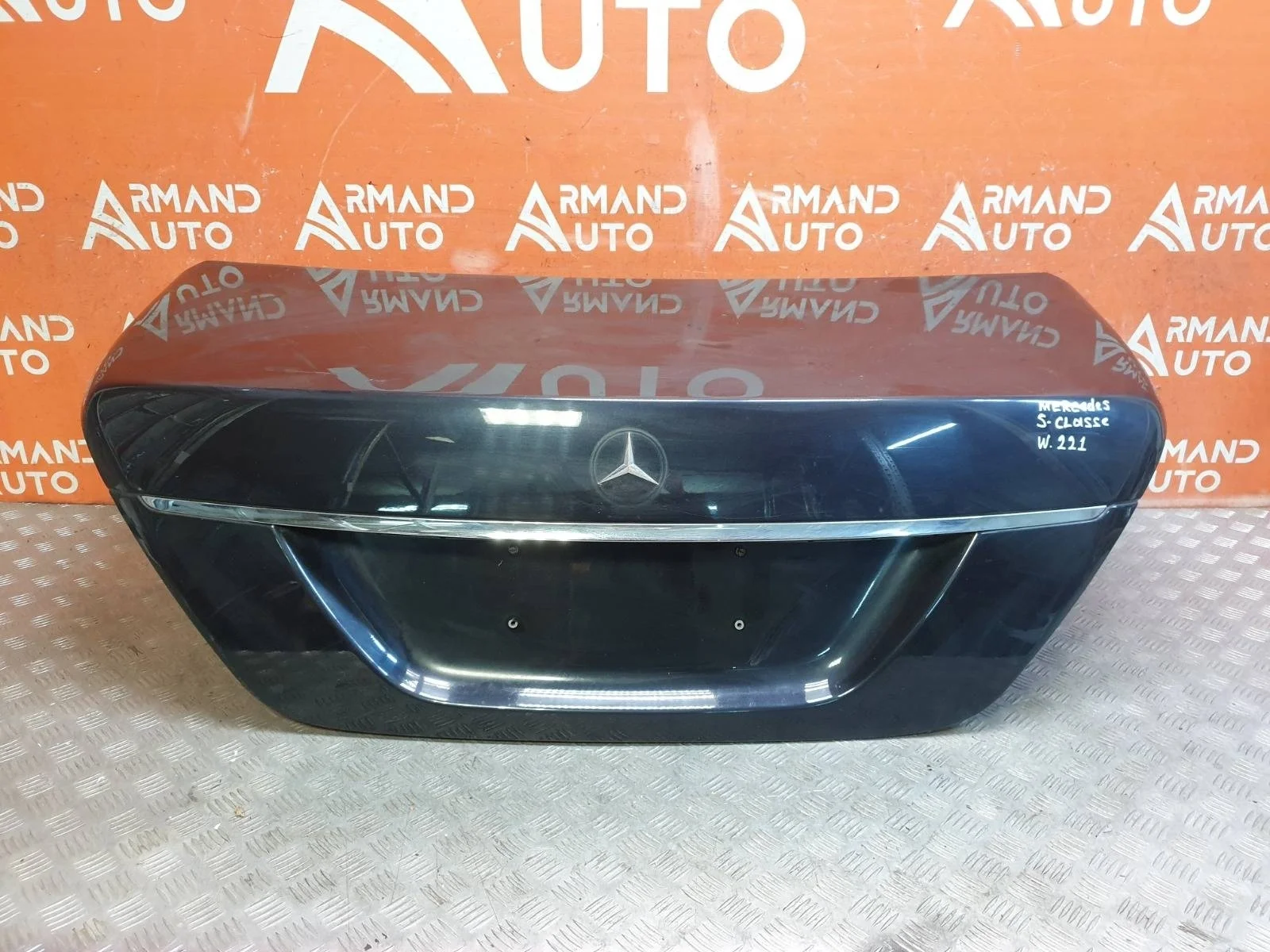 Крышка багажника Mercedes S-Class 2005-2013 A2217500275 W221