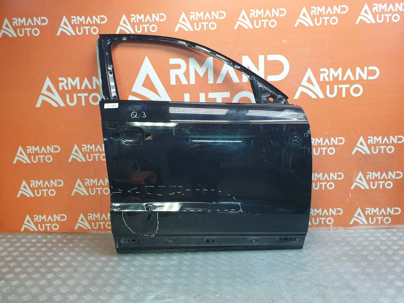 Дверь Audi Q3 2011-2018 8U0831052C 1 8U, передняя правая