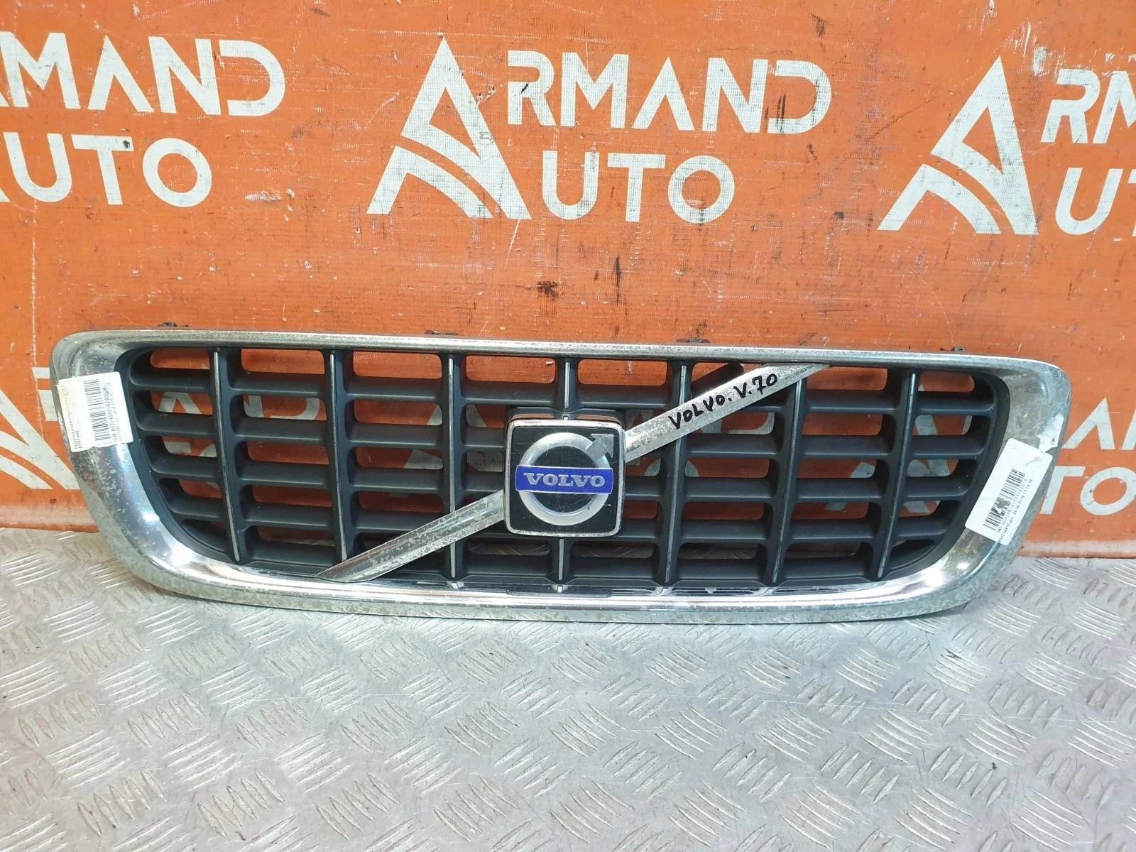 Решетка радиатора Volvo V70 2007-2013 30678627 3