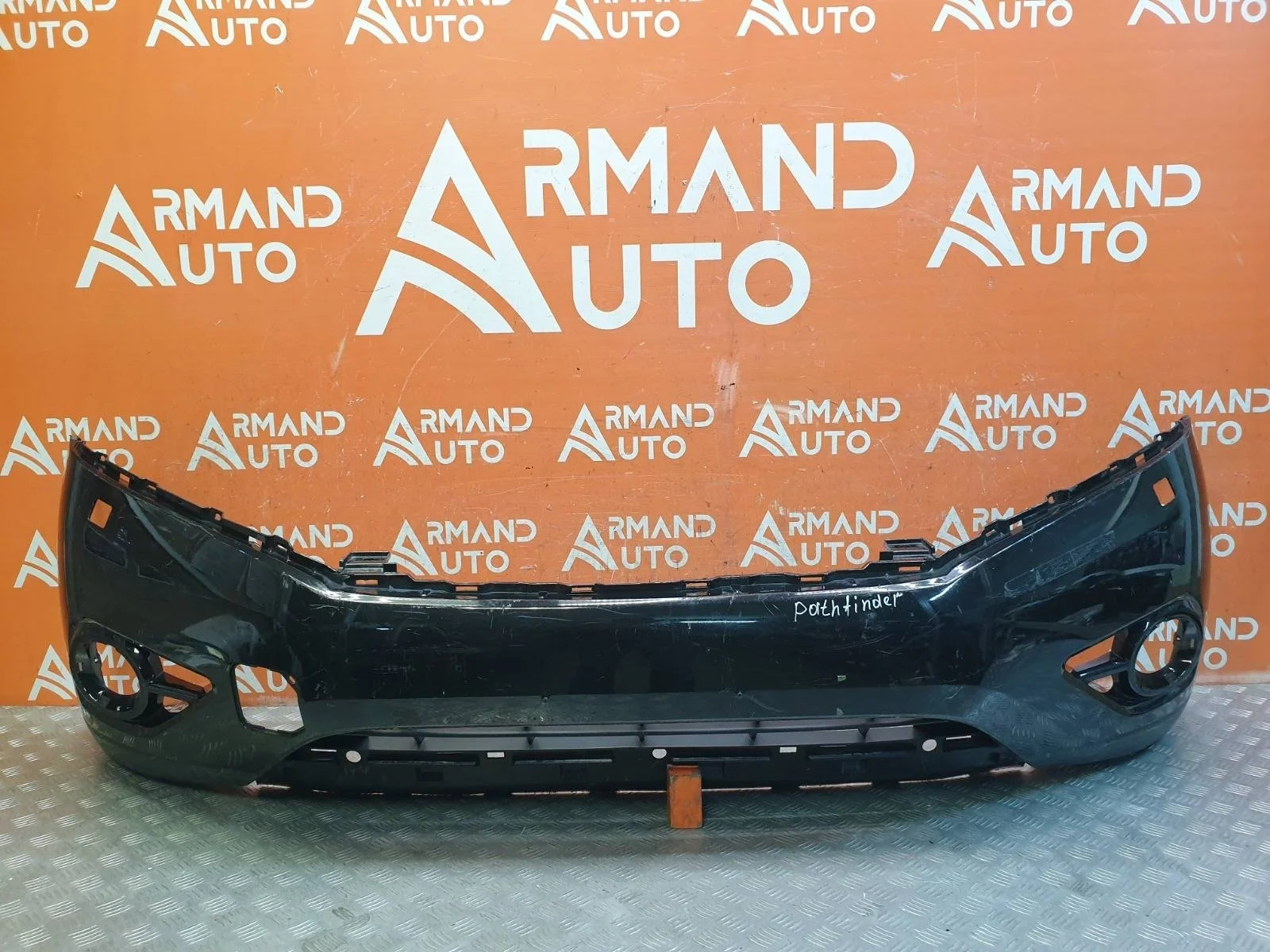 Бампер Nissan Pathfinder 2012-2017 620223KY0H 4 R52, передний