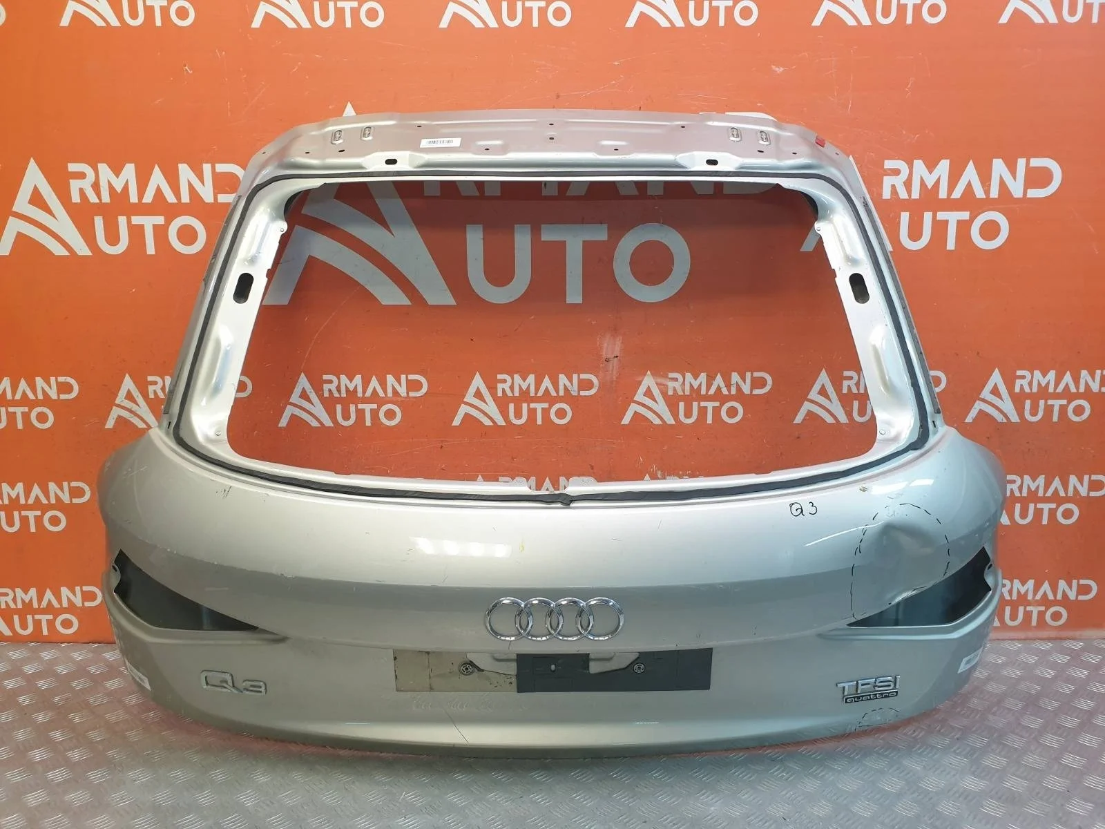 Дверь багажника Audi Q3 2011-2018 8U0827025B 1 8U