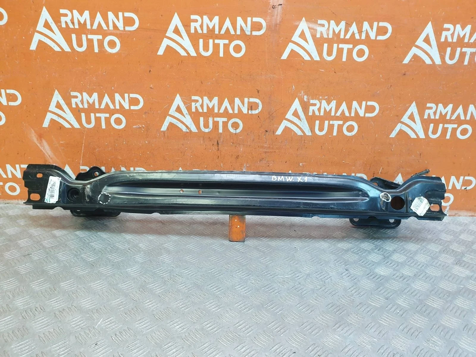 Усилитель бампера BMW X1 2009-2015 51122990162 E84, задний