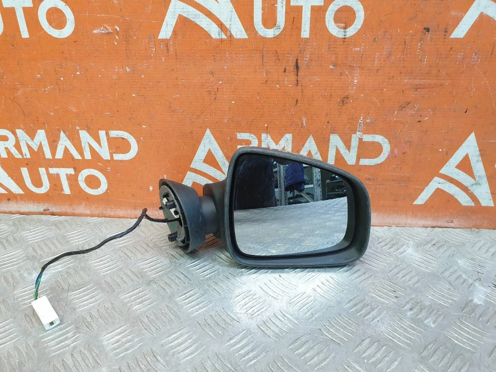 Зеркало Renault Logan 2004-2015 963017247R 1, правое