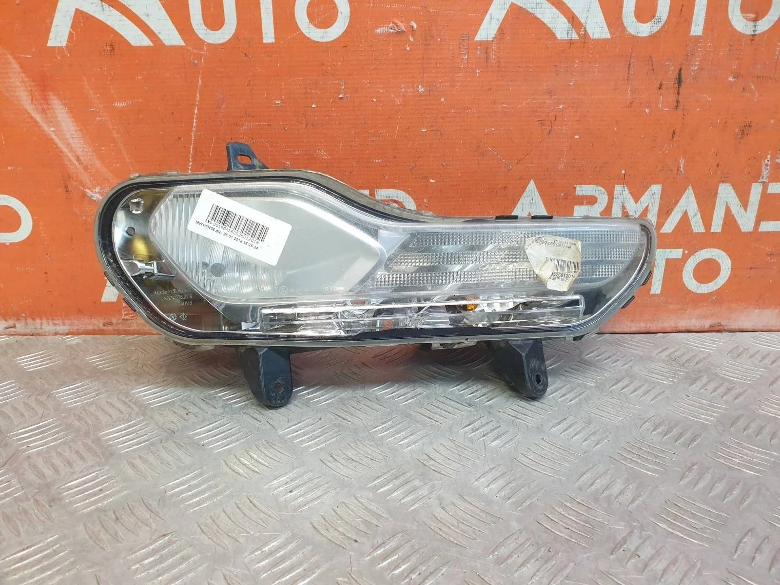 ПТФ Ford Kuga 2012-2016 1849643 2 CBS, правый