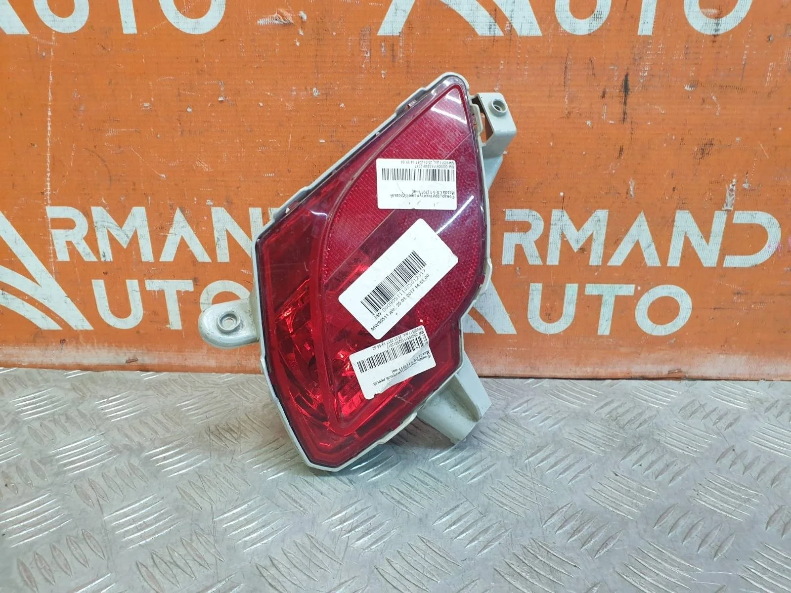 Фонарь противотуманный Mazda CX-5 2011-2017 KD5351660A 1, левый