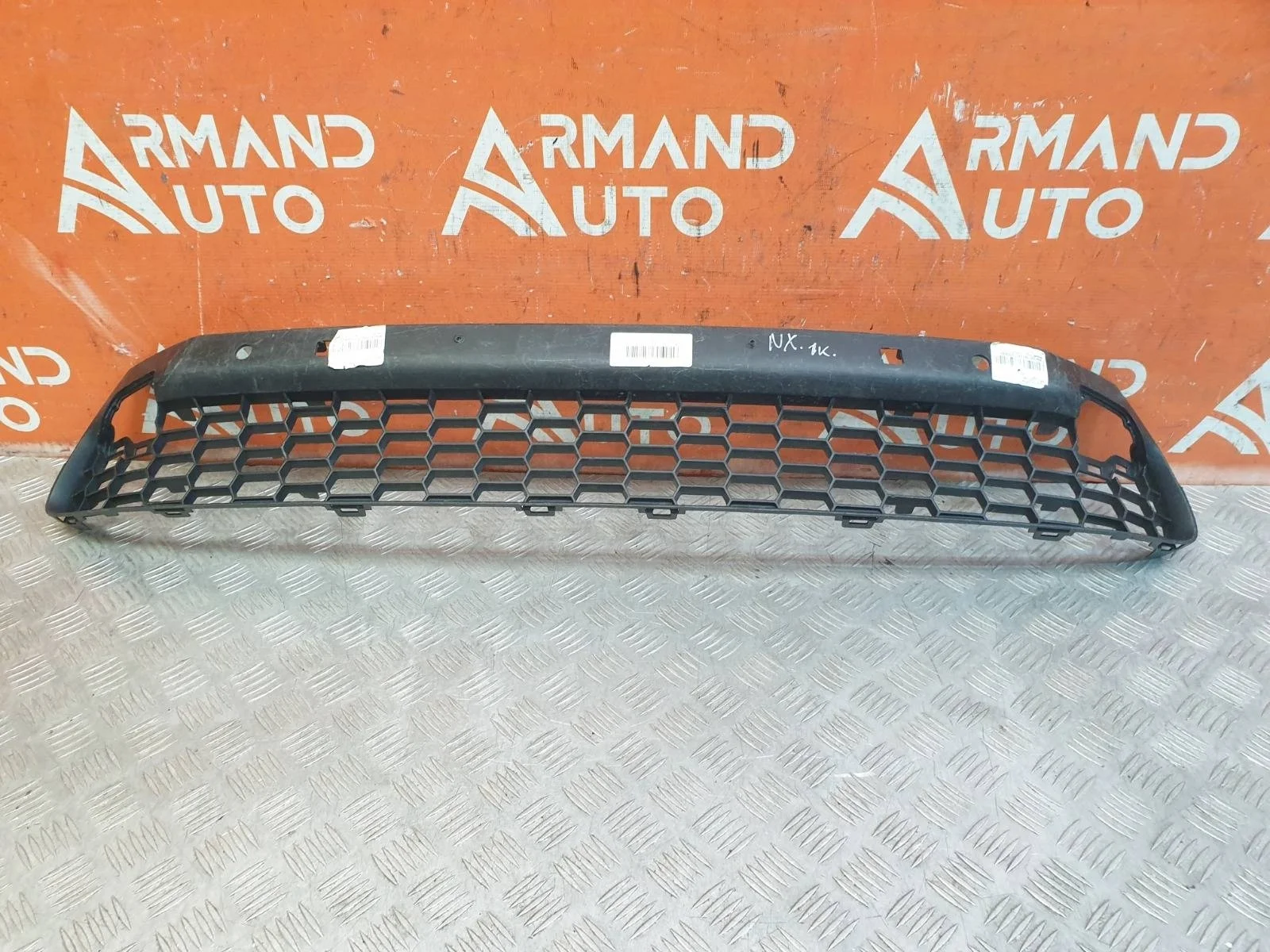 Решетка бампера Lexus NX 2014-2017 5211278010 1, передняя
