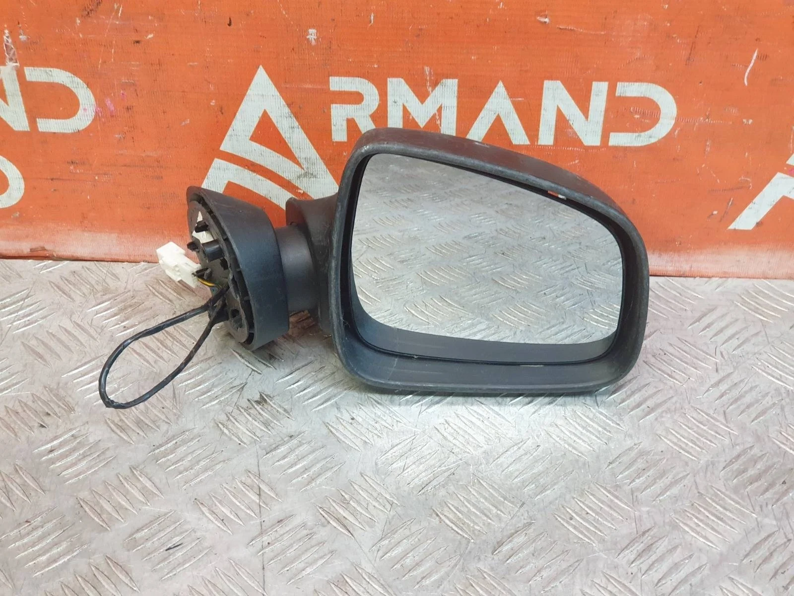 Зеркало Renault Logan 2004-2015 963017247R 1, правое