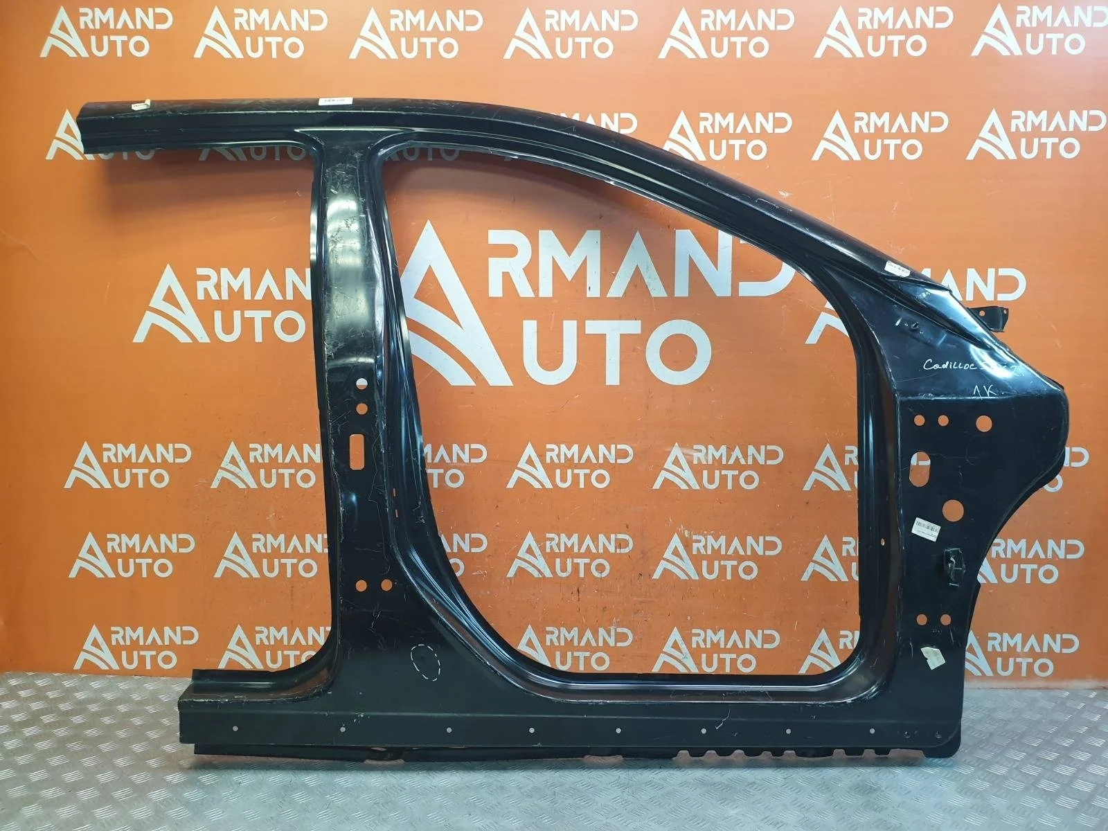 Панель кузова боковая Cadillac SRX 2009-2016 23211646 2, правый