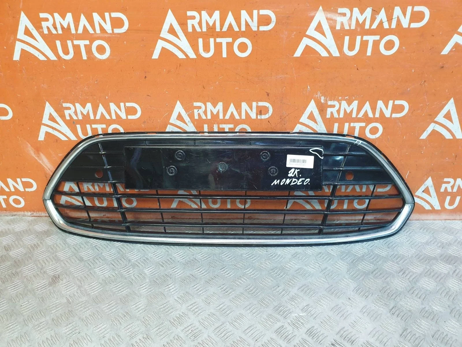 Решетка бампера Ford Mondeo 2010-2014 1724261 4, передняя