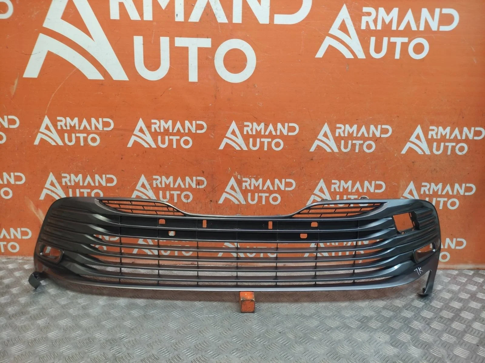 Решетка бампера TOYOTA Camry 2017-2021 5310233220 8 XV70, передняя