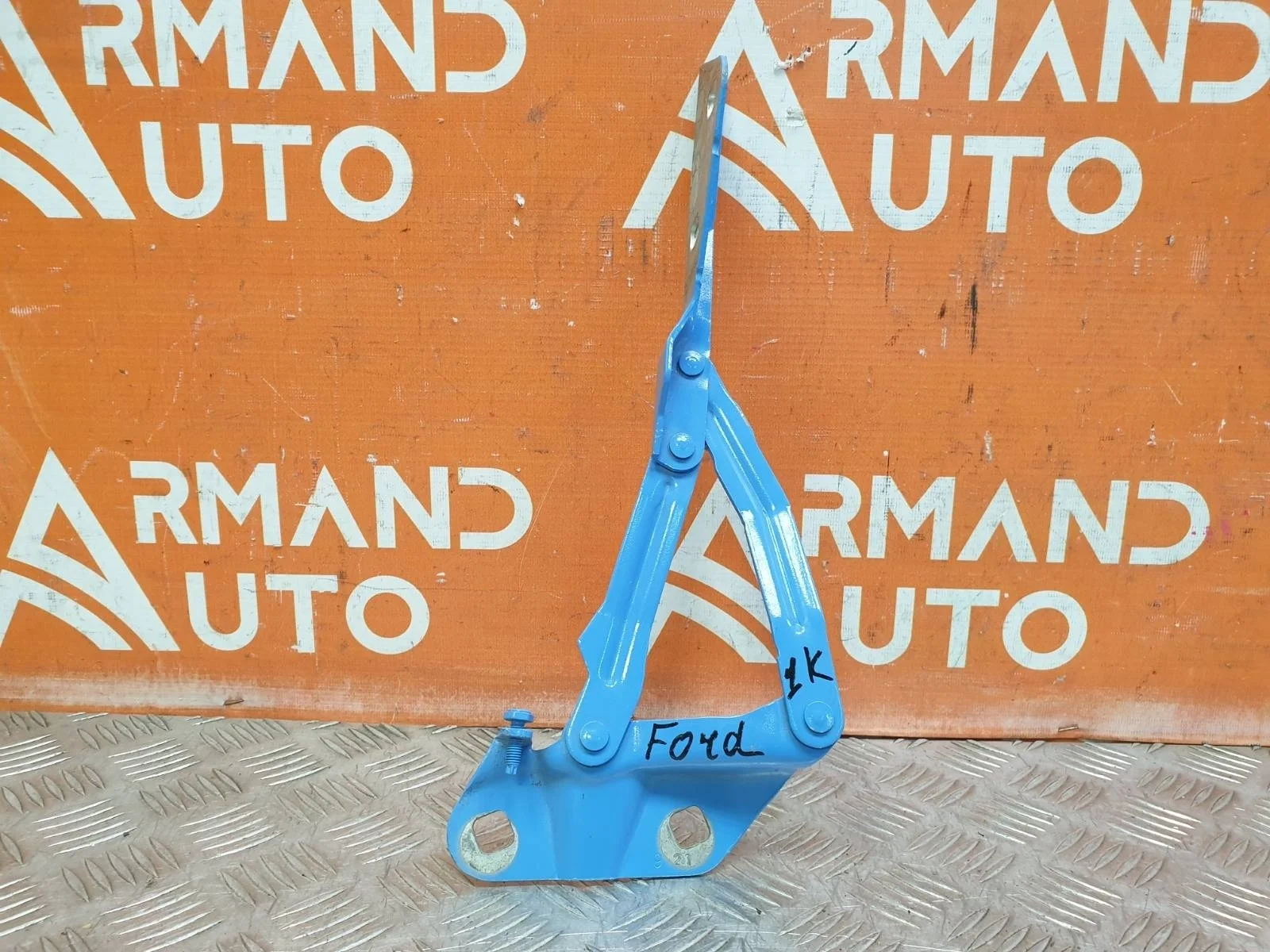 Петля капота Ford Transit 2014-нв 1832266 7 TTG, левая