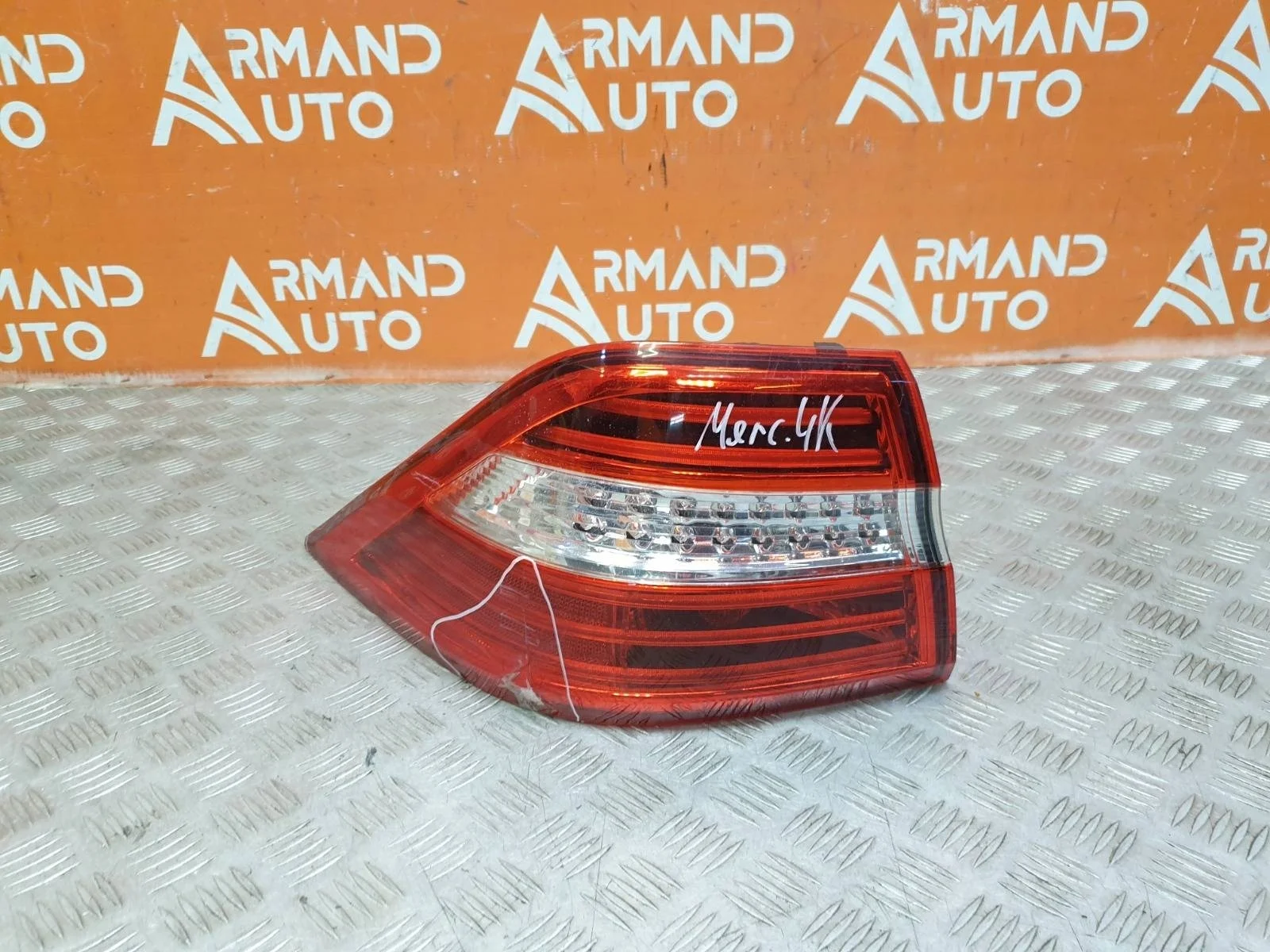 Фонарь внешний Mercedes M ML GLE-Class 2011-2015 A1669063301 W166, левый