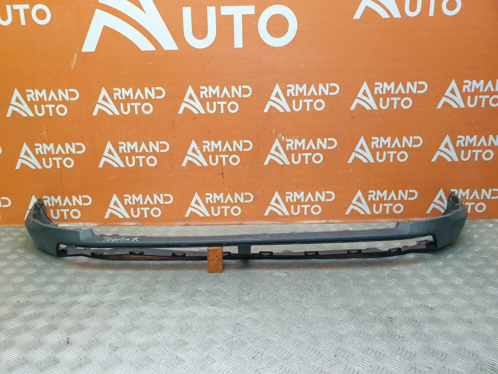 Юбка бампера Toyota RAV4 2018-нв 524110R220 5 XA50, передняя