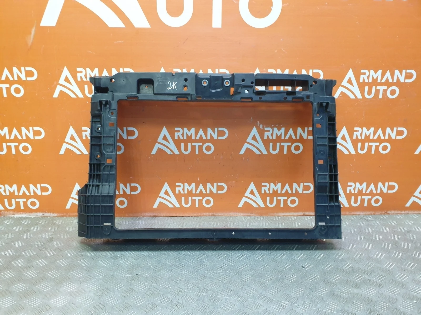 Панель передняя (суппорт радиатора) Skoda Rapid 2020-2023 60U805588E 2