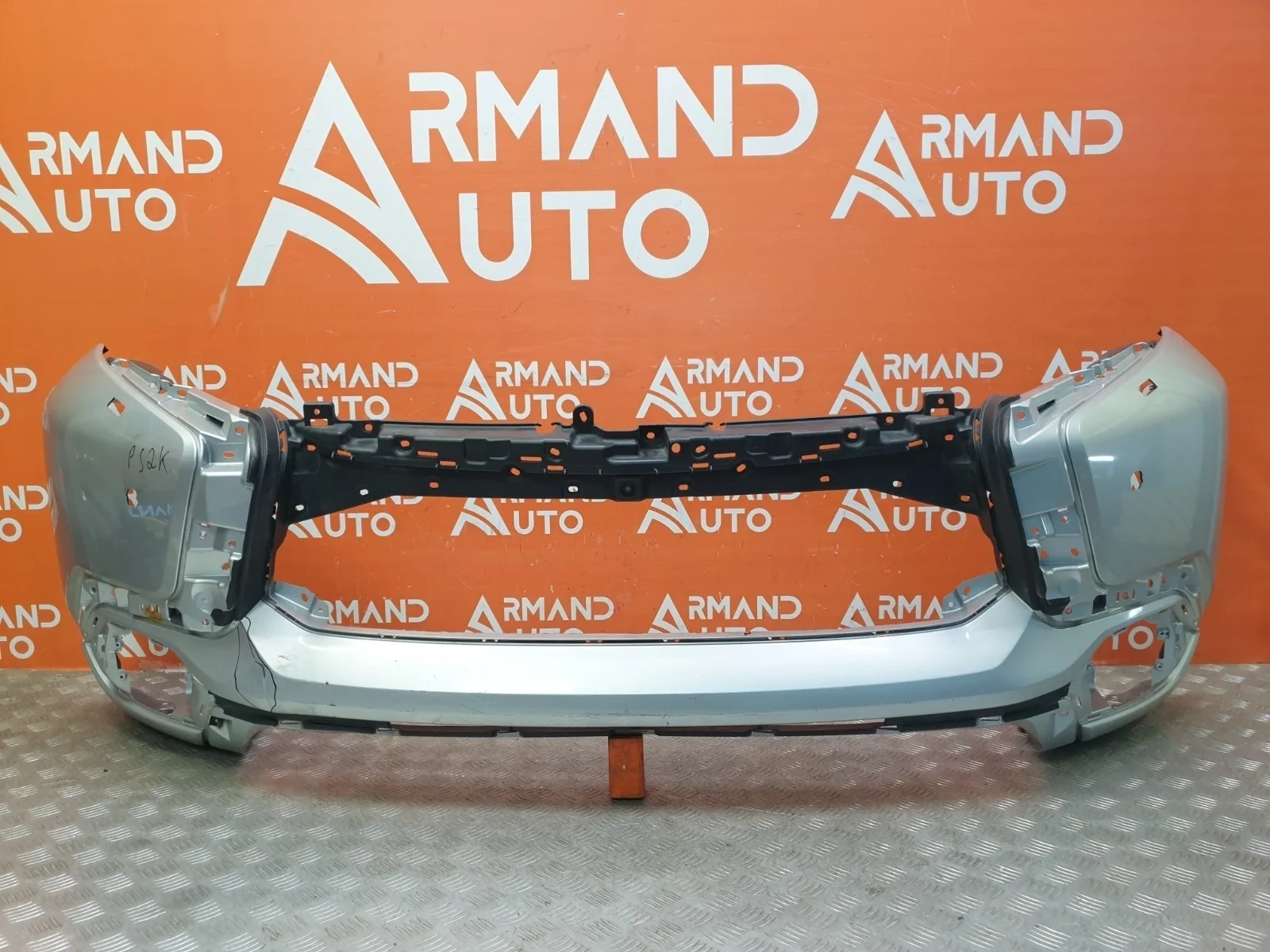 Бампер Mitsubishi Pajero Sport 2015-2021 6400G851 3, передний
