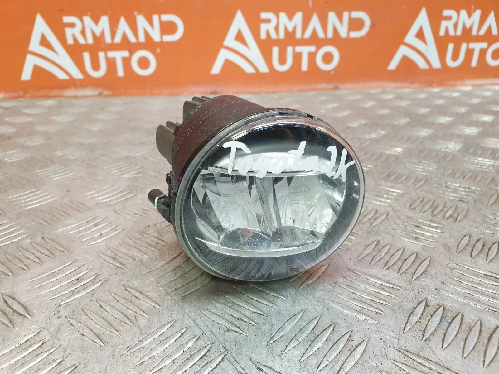 ПТФ Toyota Camry 2017-нв 8121048051 8 XV70, правый
