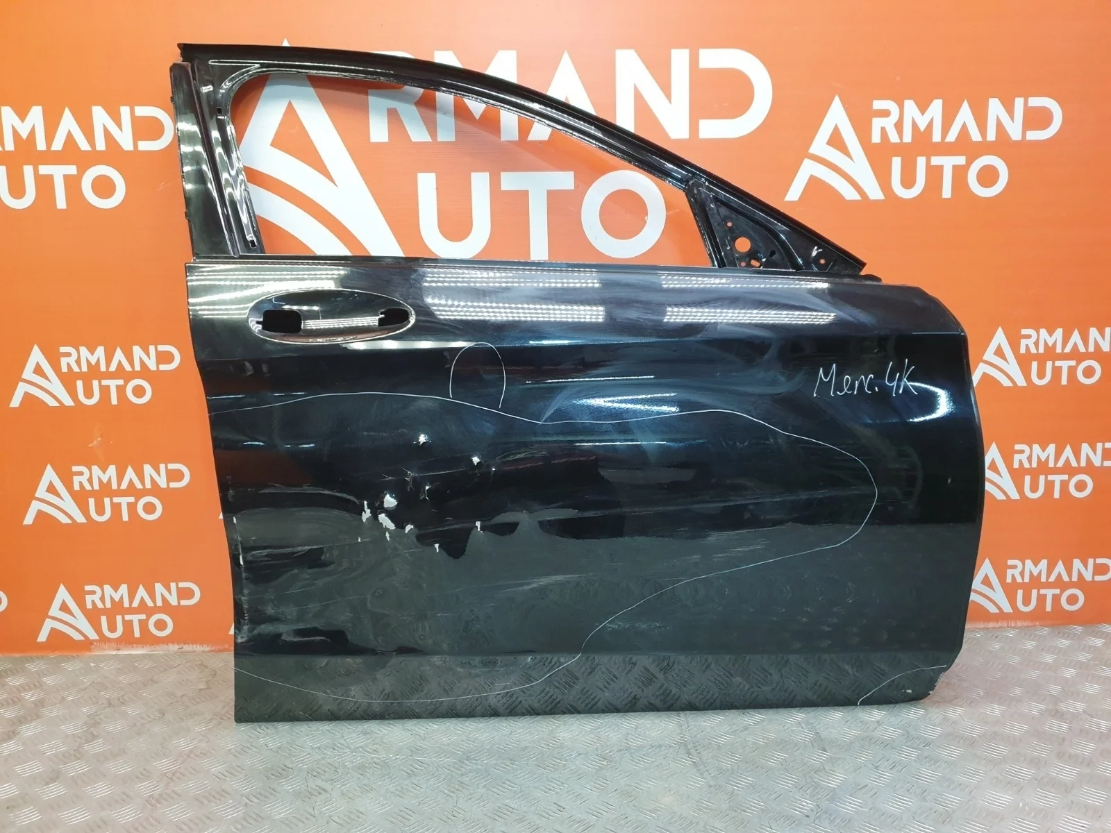 Дверь Mercedes C-Class 2014-2021 A2057200205 W205, передняя правая