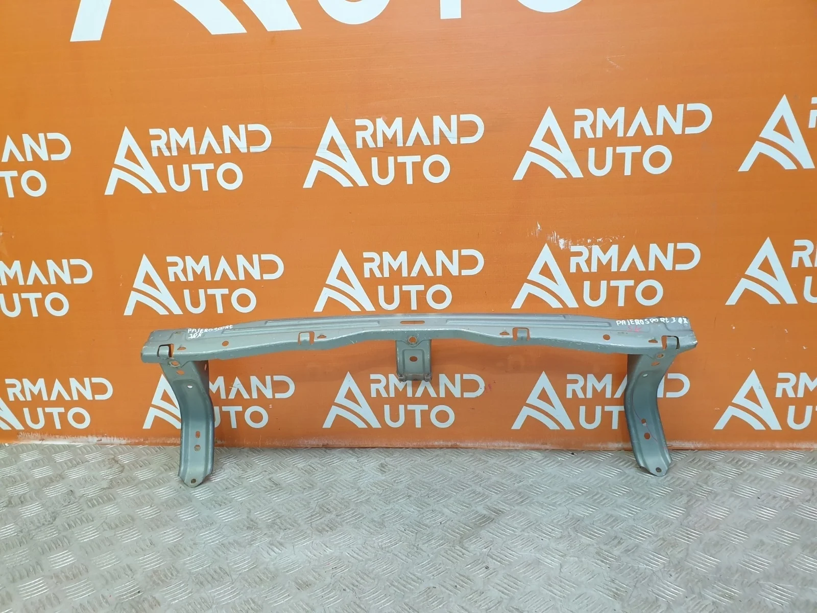 Усилитель бампера Mitsubishi Pajero Sport 2015-2021 6410D102 3, задний