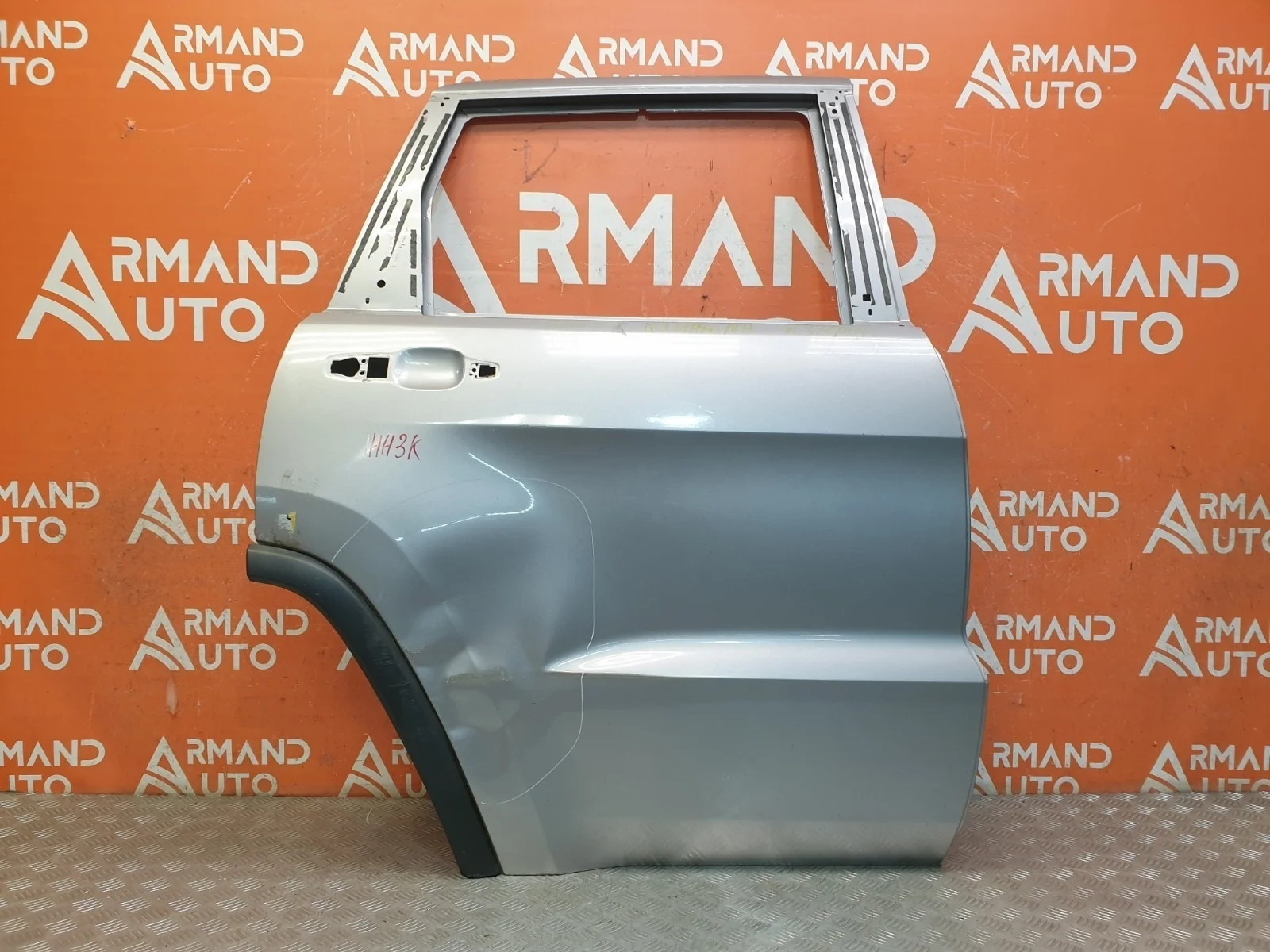 Дверь Jeep Grand Cherokee 2010-2022 55113634AO WK2, задняя правая