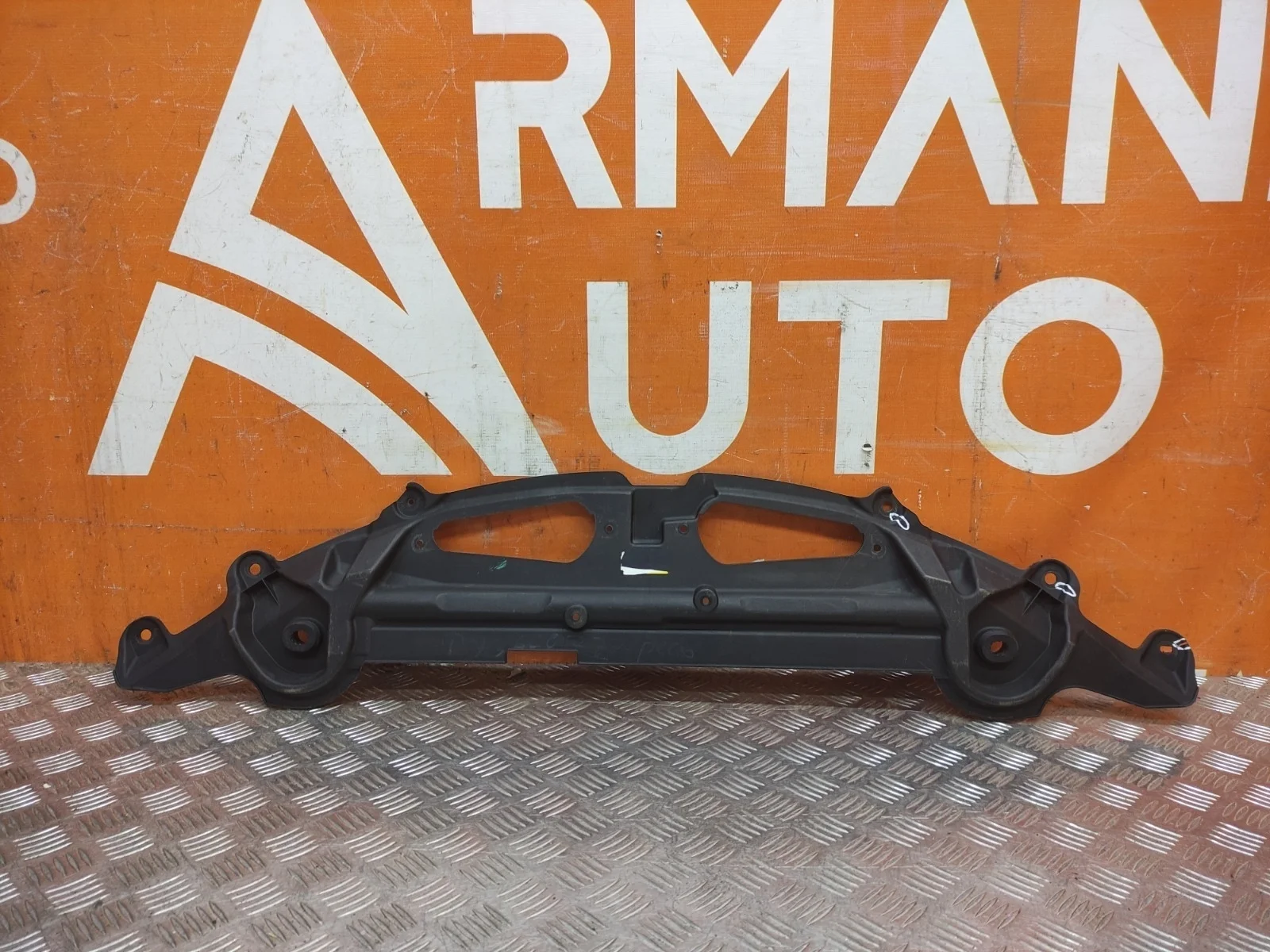 Кожух замка капота Jaguar XF 2011-2015 C2Z8328 1