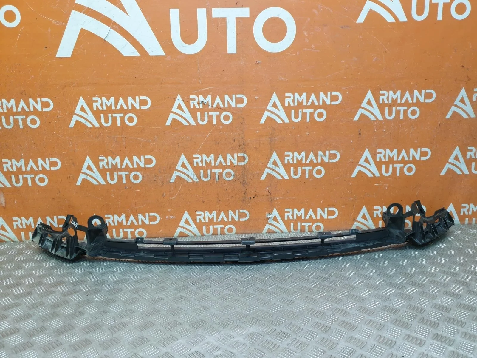 Кронштейн бампера Mercedes E-Class 2016-2020 A2138852500 W213, передний