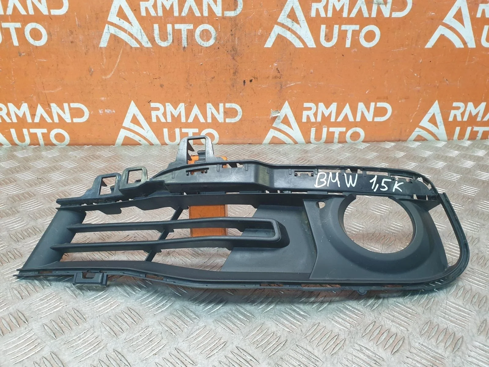 Окантовка птф BMW 3 series 2015-2020 51117396877 F30 F31, левая