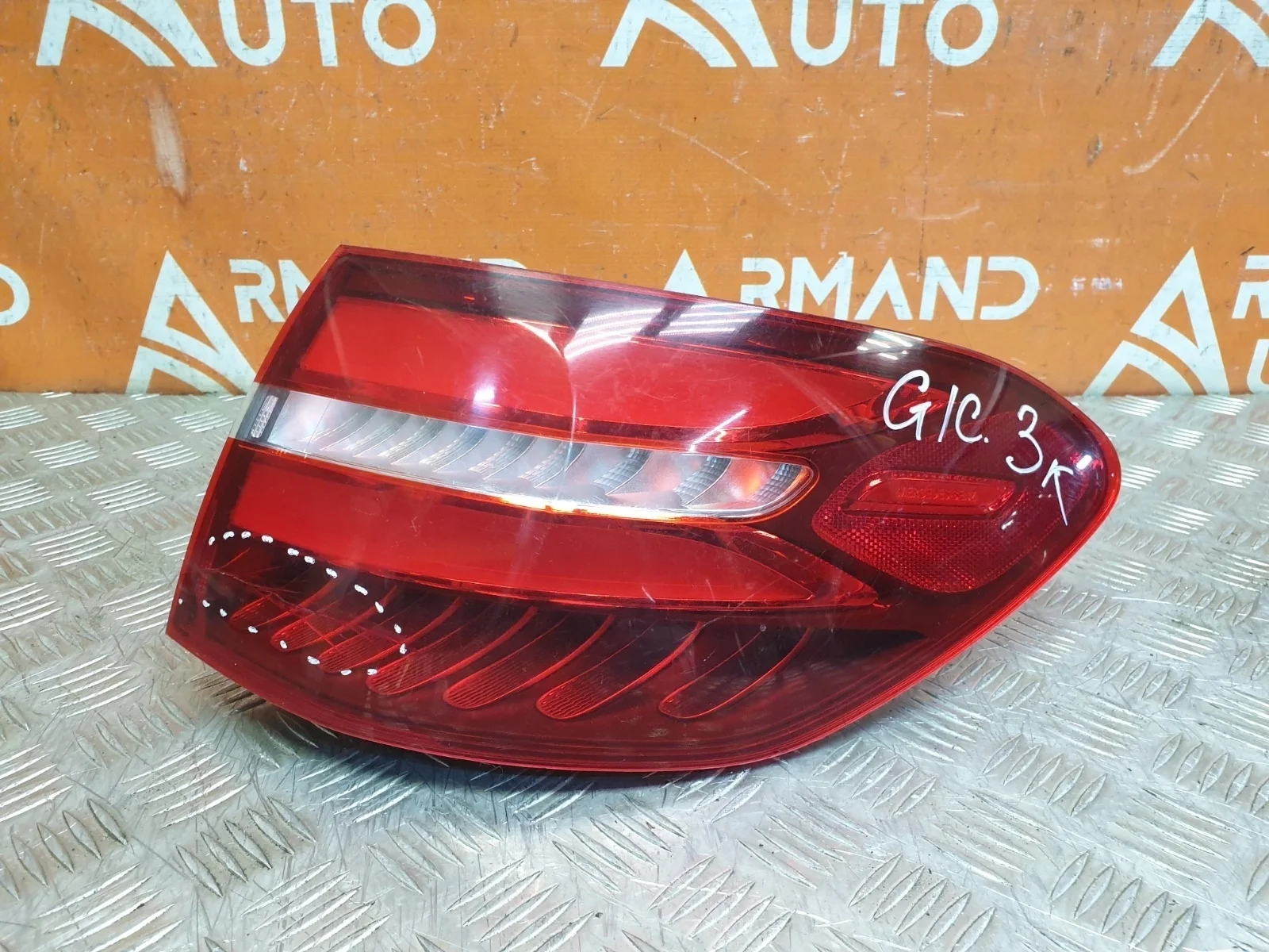 Фонарь внешний Mercedes GLC-Class 2015-2019 A2539067400 X253, правый